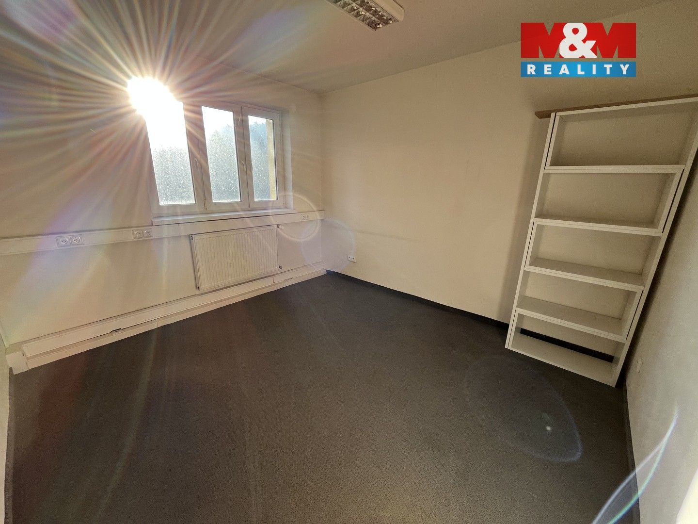 Pronájem komerčního prostoru 200 m² - foto 11