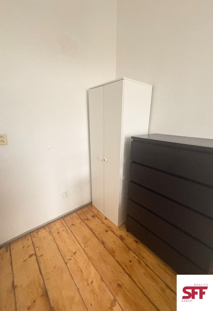 Pronájem bytu 10 m² - foto 4