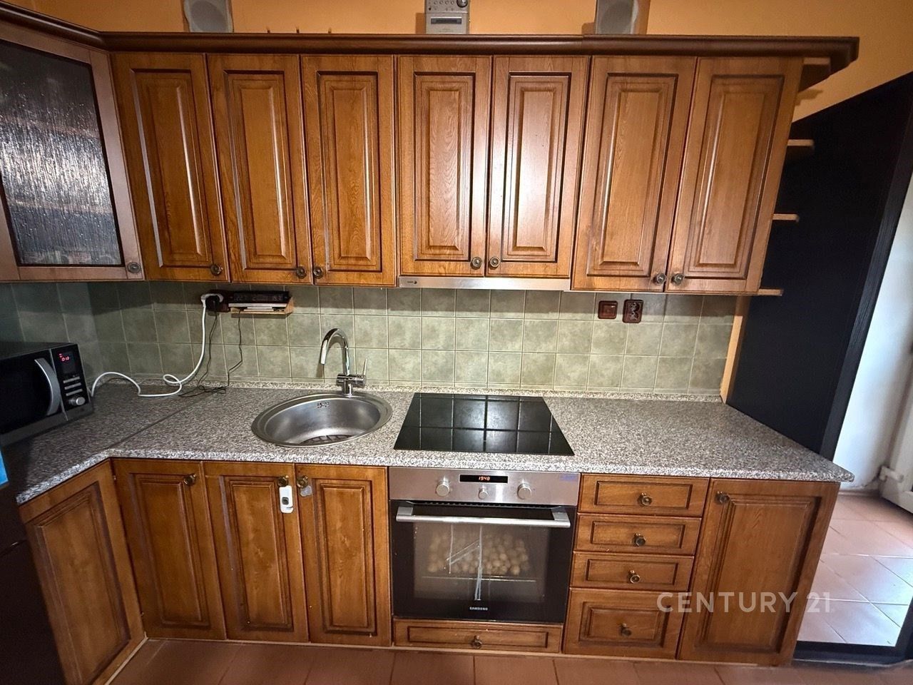 Prodej nemovitosti 275 m² - foto 12