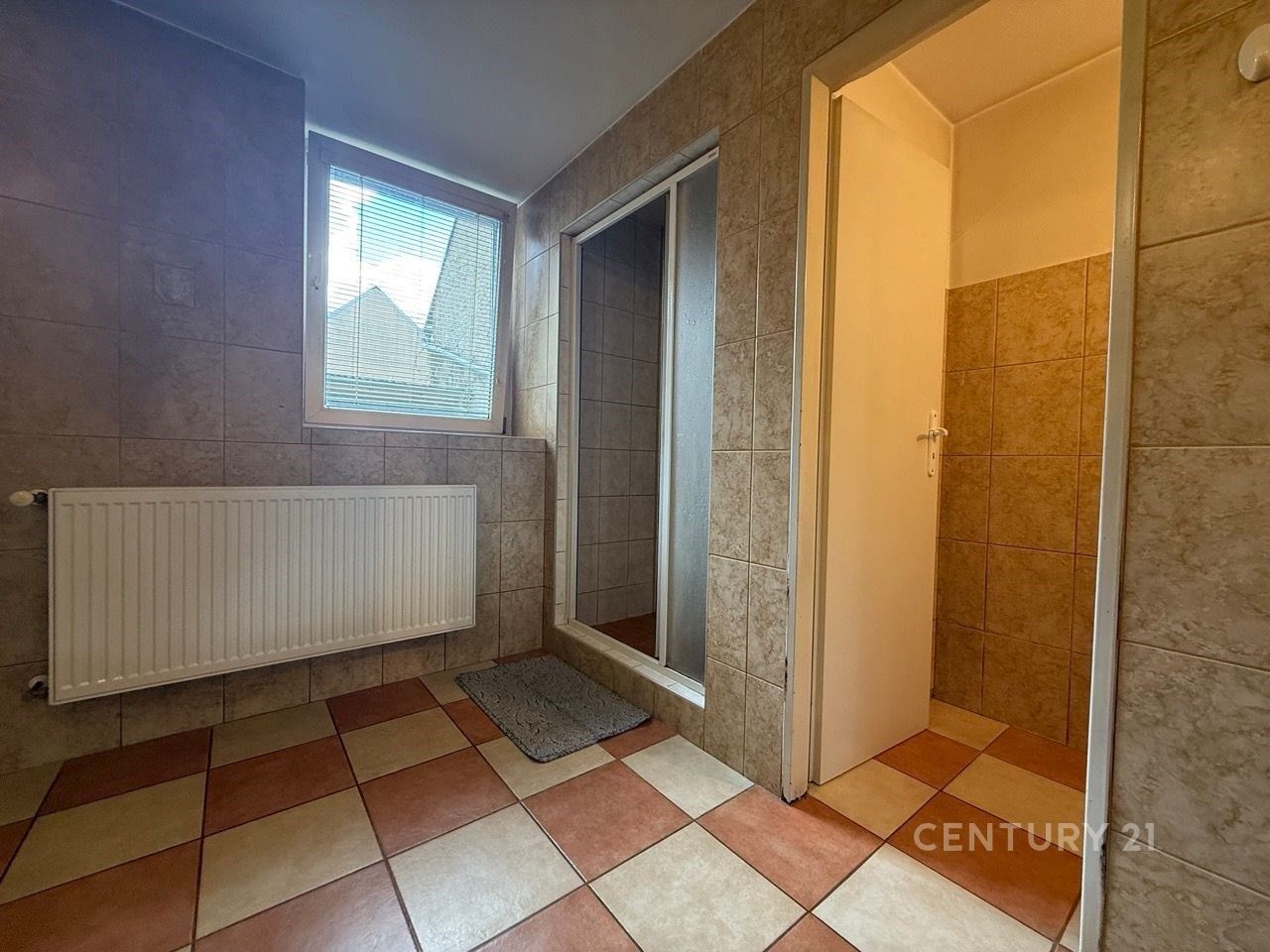 Prodej nemovitosti 275 m² - foto 15