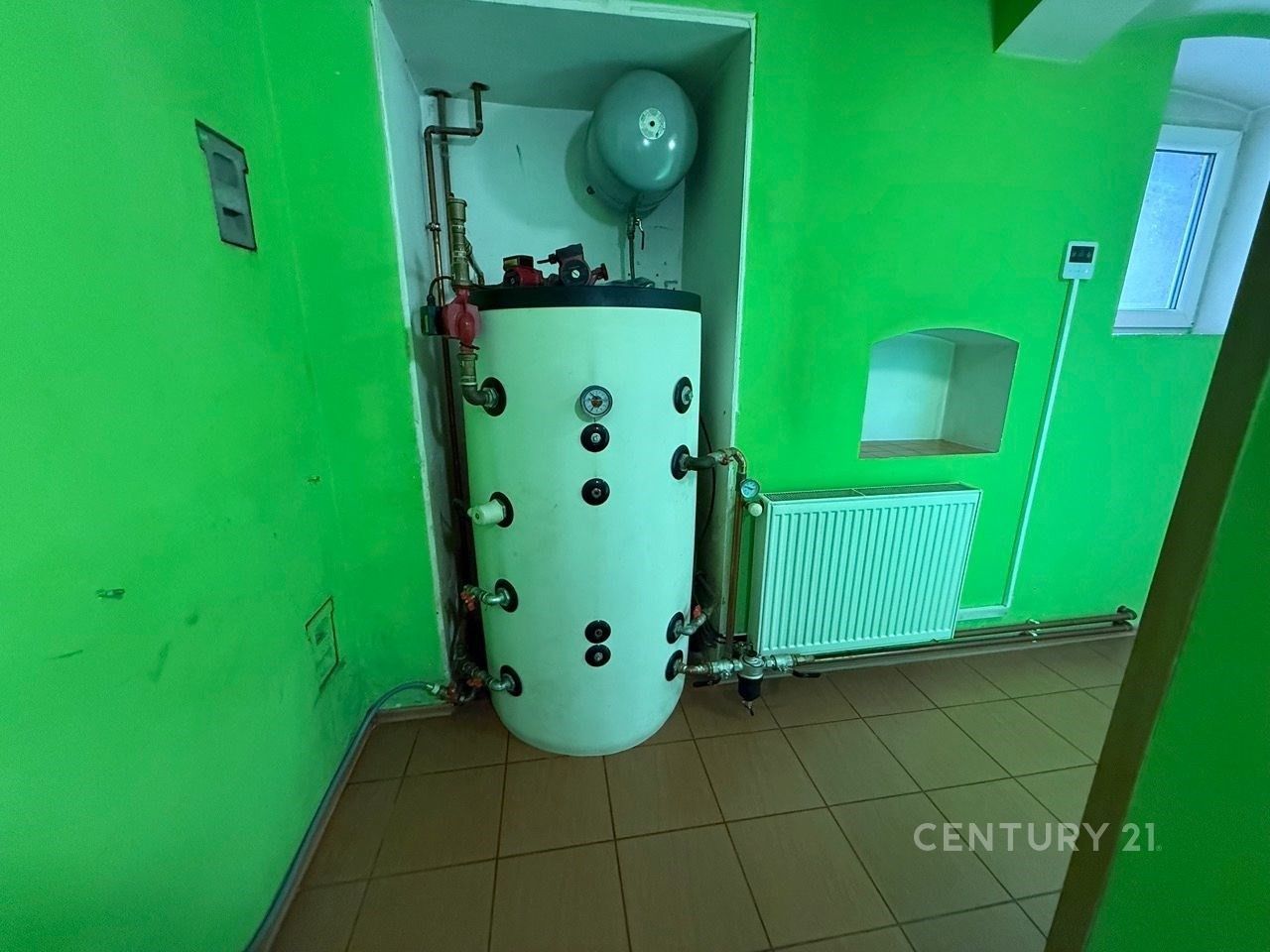 Prodej nemovitosti 275 m² - foto 22