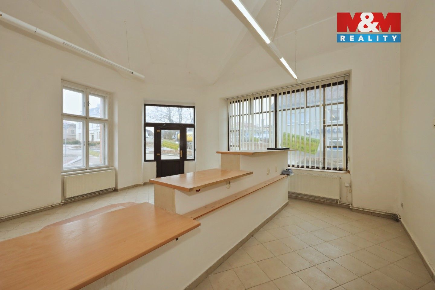 Pronájem komerčního prostoru 118 m² - foto 4
