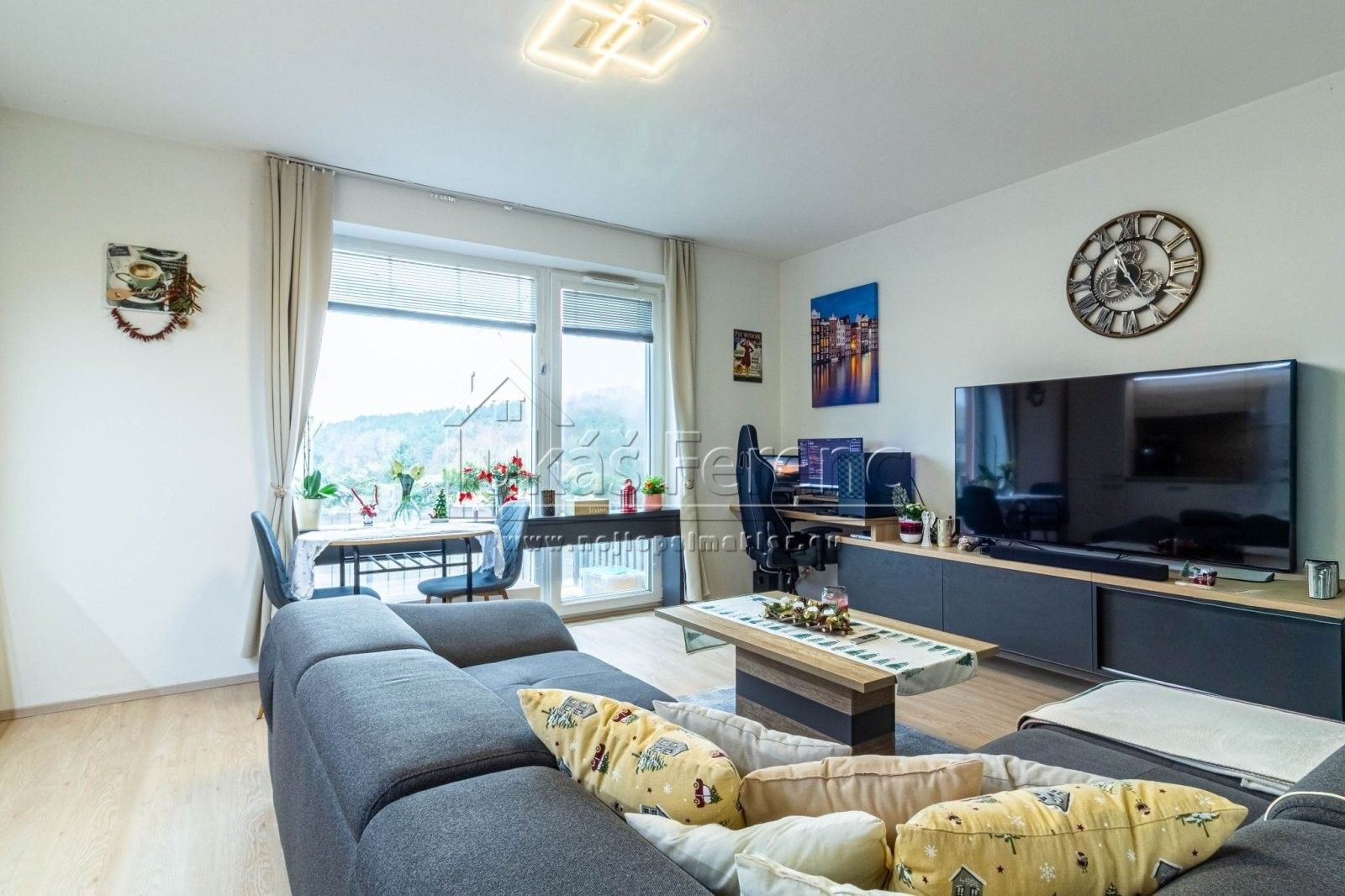 Pronájem bytu 2+kk 52 m² - foto 4