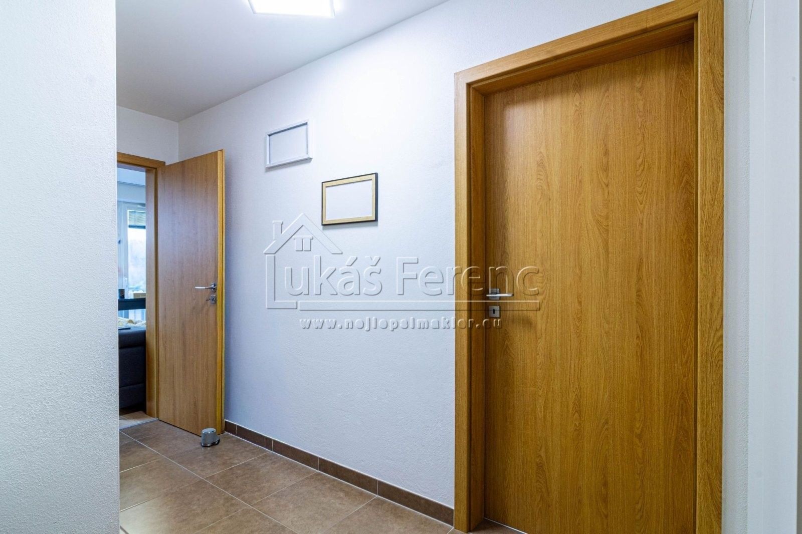 Pronájem bytu 2+kk 52 m² - foto 14