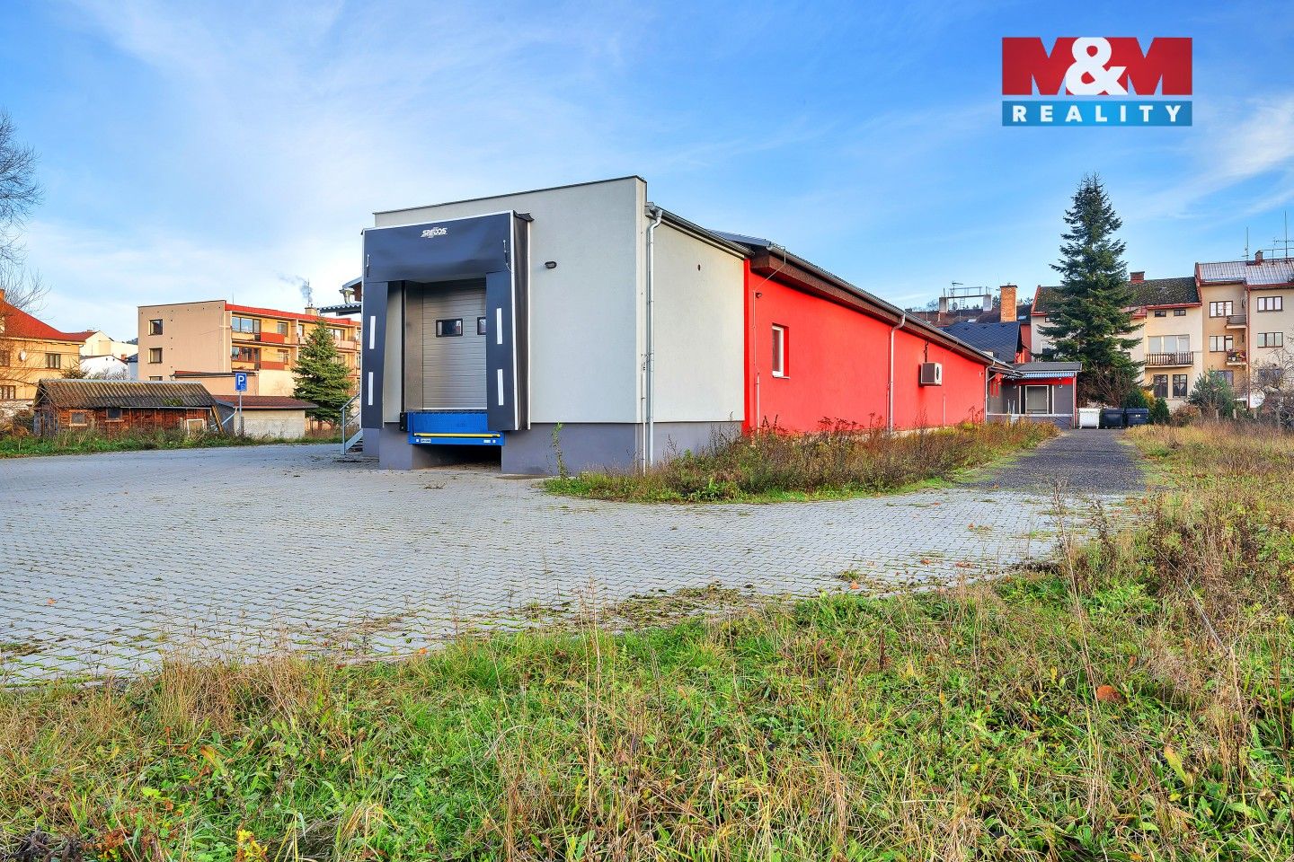 Pronájem komerčního prostoru 726 m² - foto 2