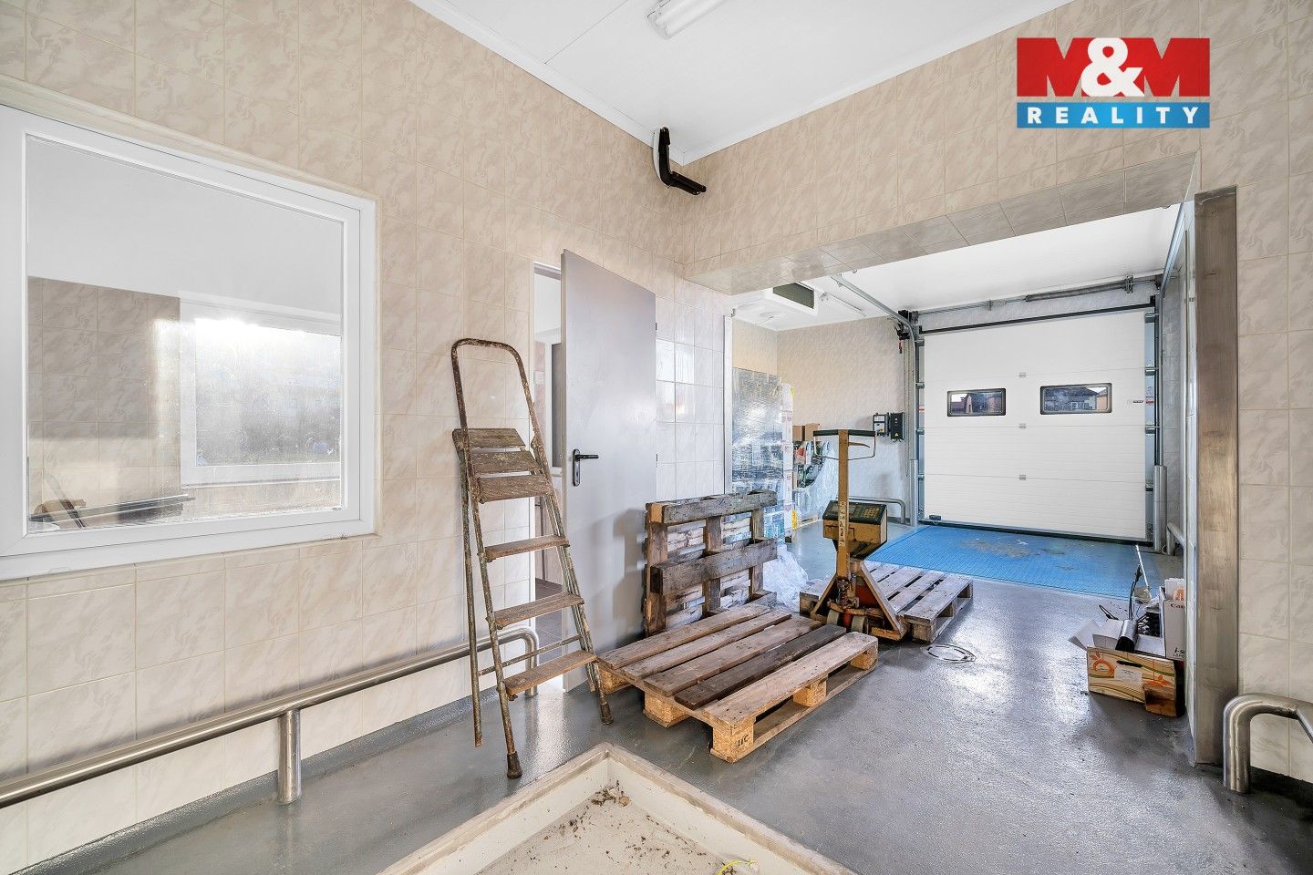 Pronájem komerčního prostoru 726 m² - foto 18