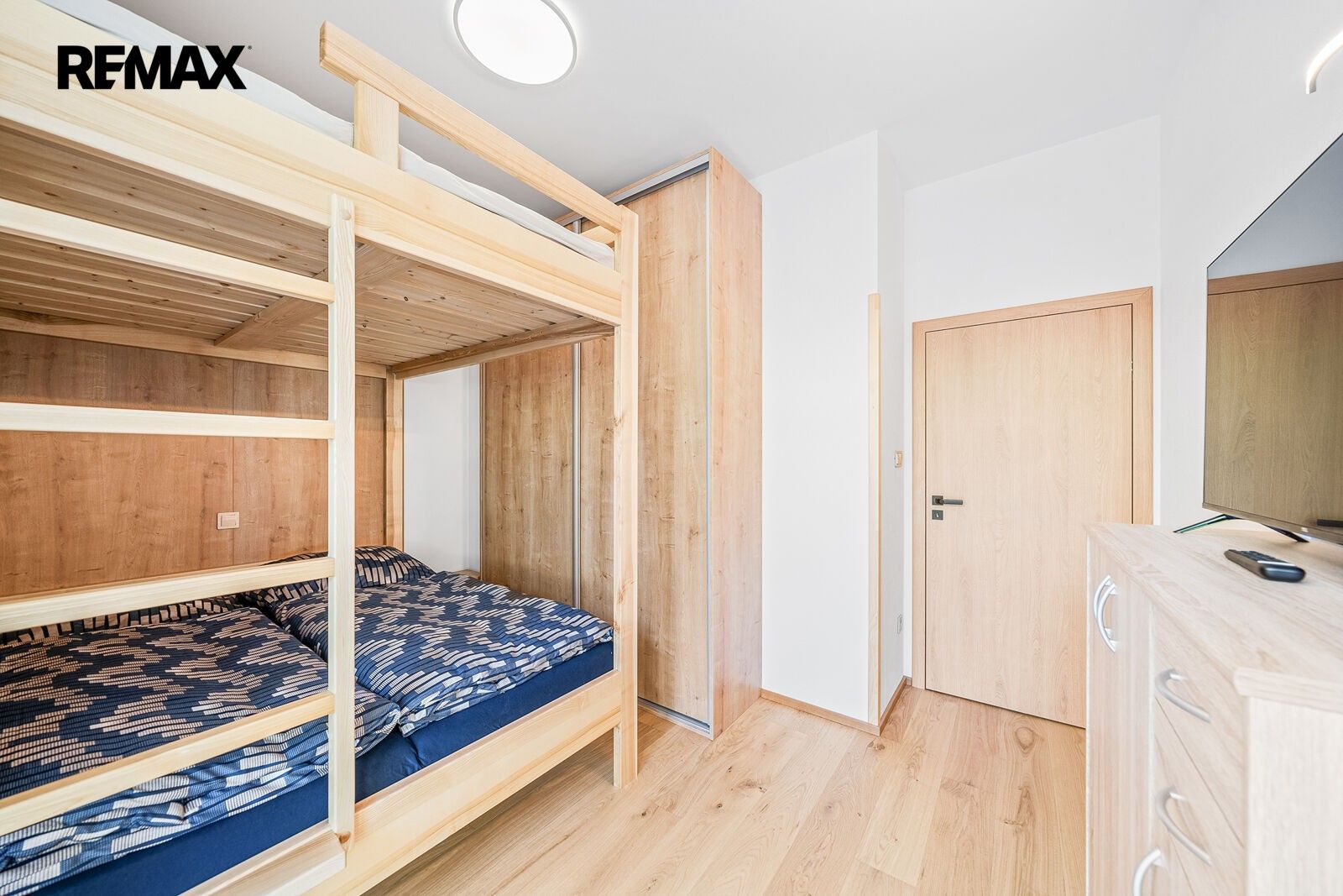Pronájem bytu 2+kk 43 m² - foto 5
