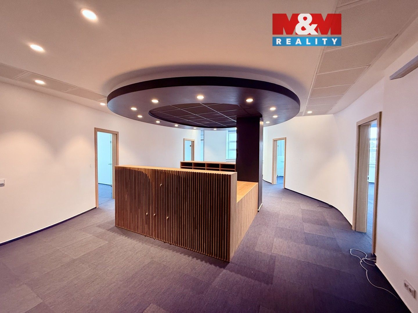 Pronájem komerčního prostoru 90 m² - foto 1
