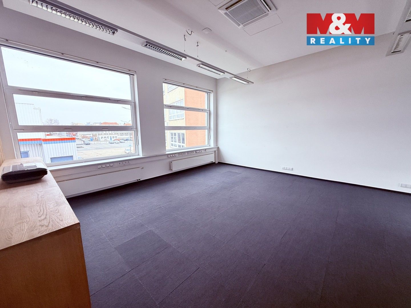 Pronájem komerčního prostoru 90 m² - foto 13