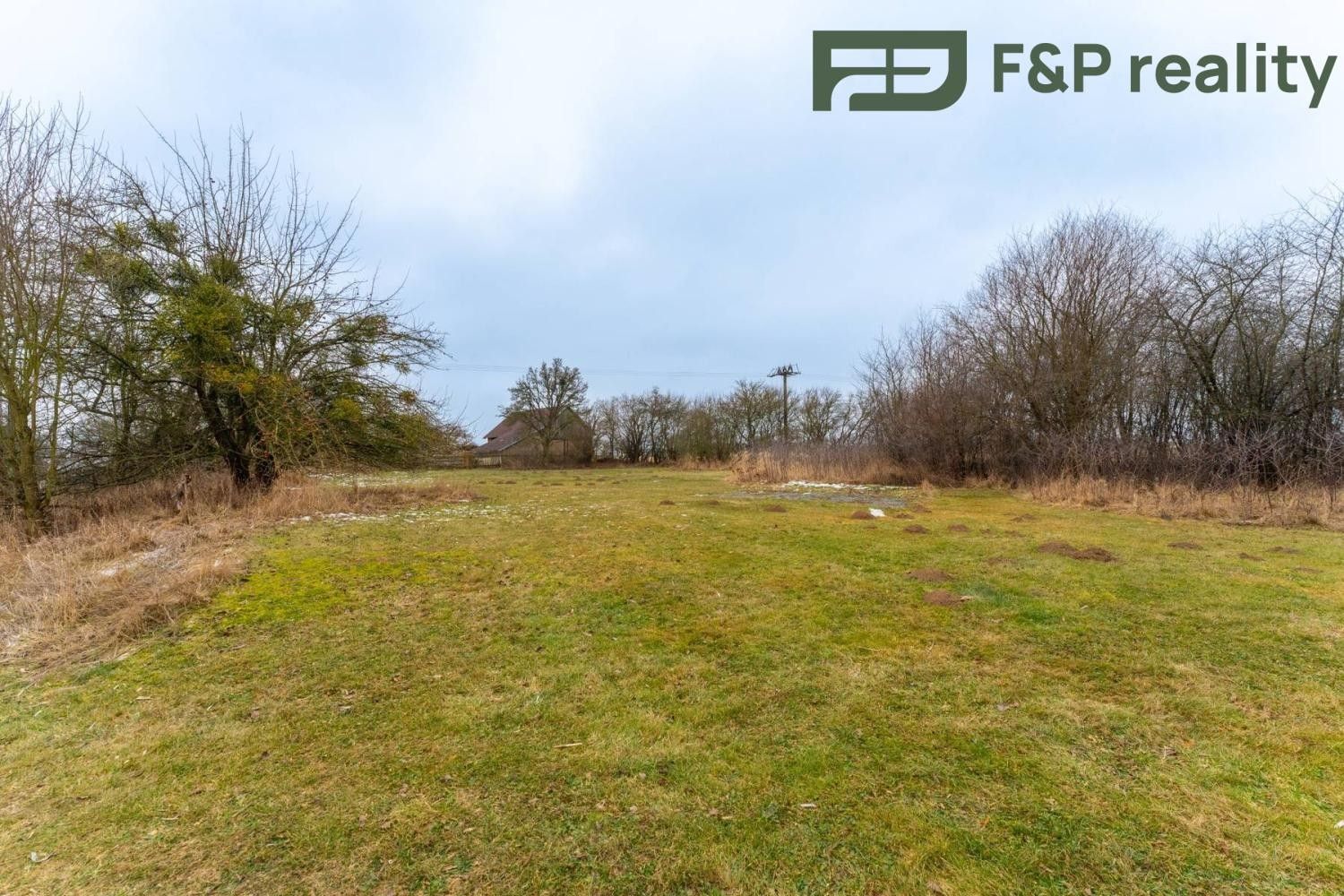Prodej pozemku 1400 m² - foto 2