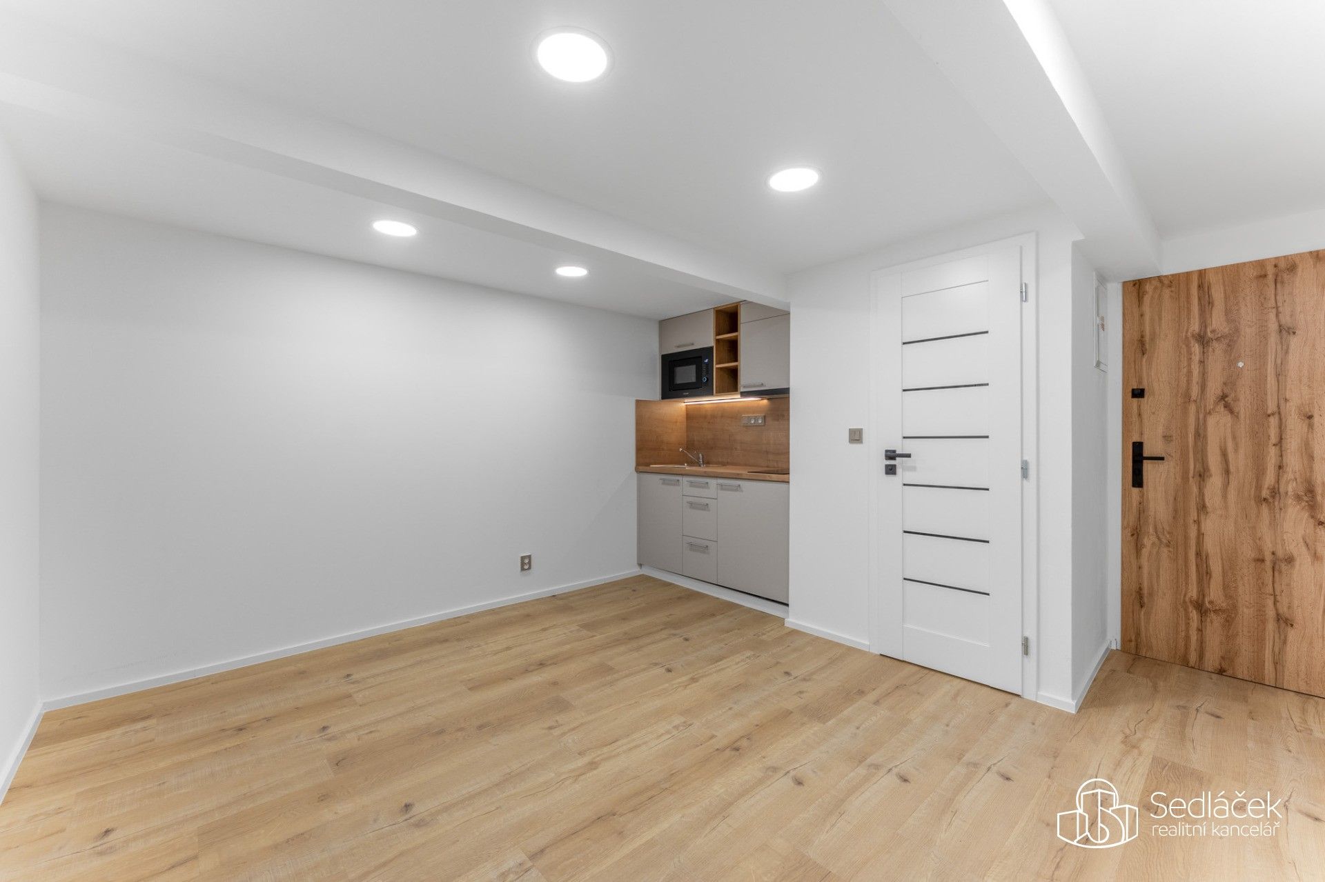 Prodej bytu 39 m² - foto 5