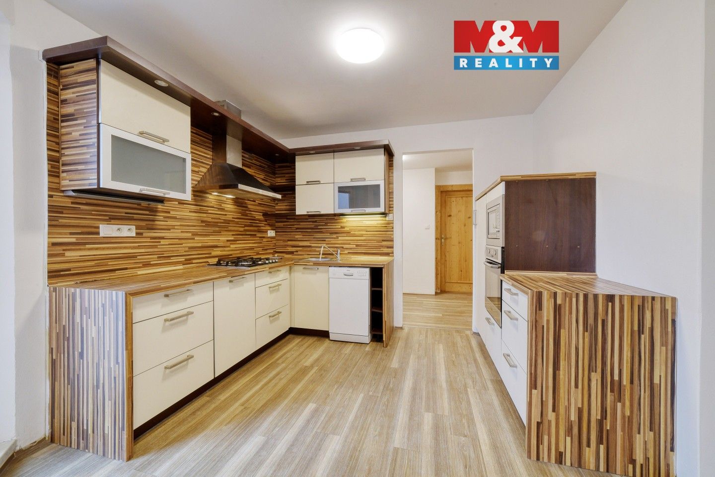 Prodej bytu 4+1 199 m² - foto 1