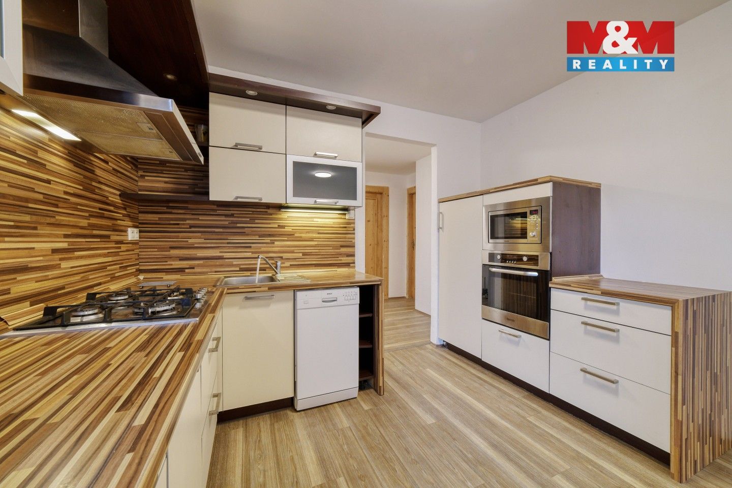 Prodej bytu 4+1 199 m² - foto 27