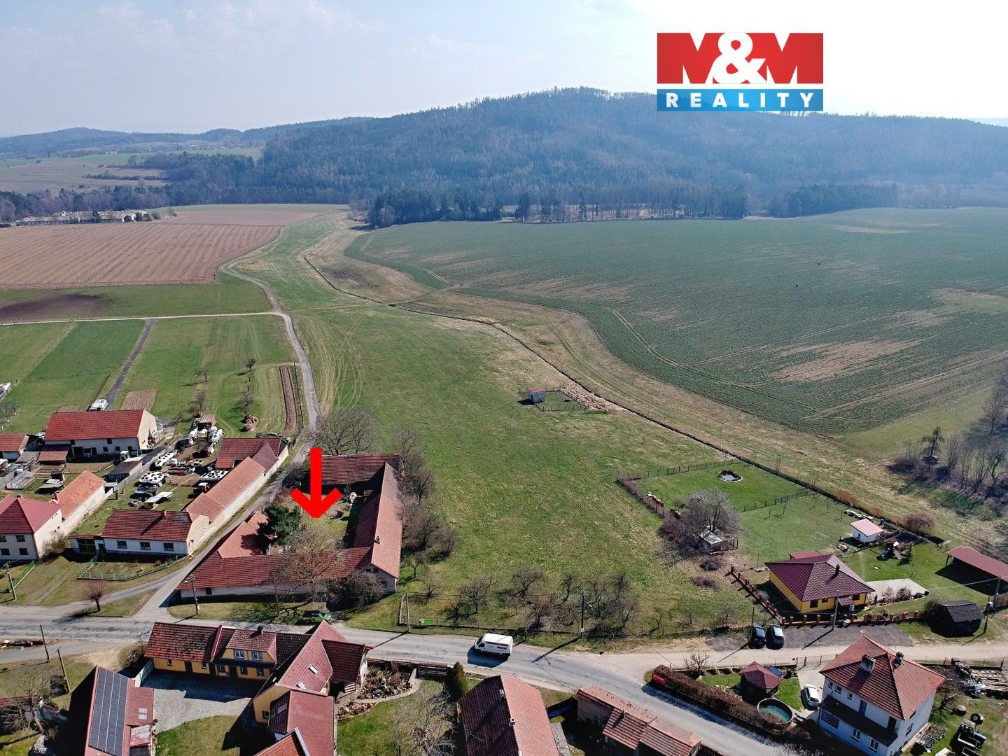 Prodej nemovitosti 510 m² - foto 1