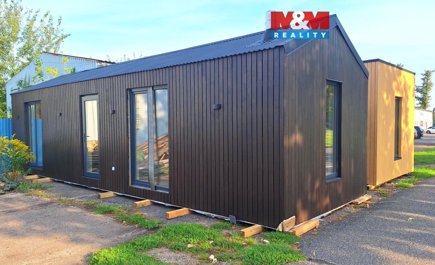 Prodej nemovitosti 38 m² - foto 1