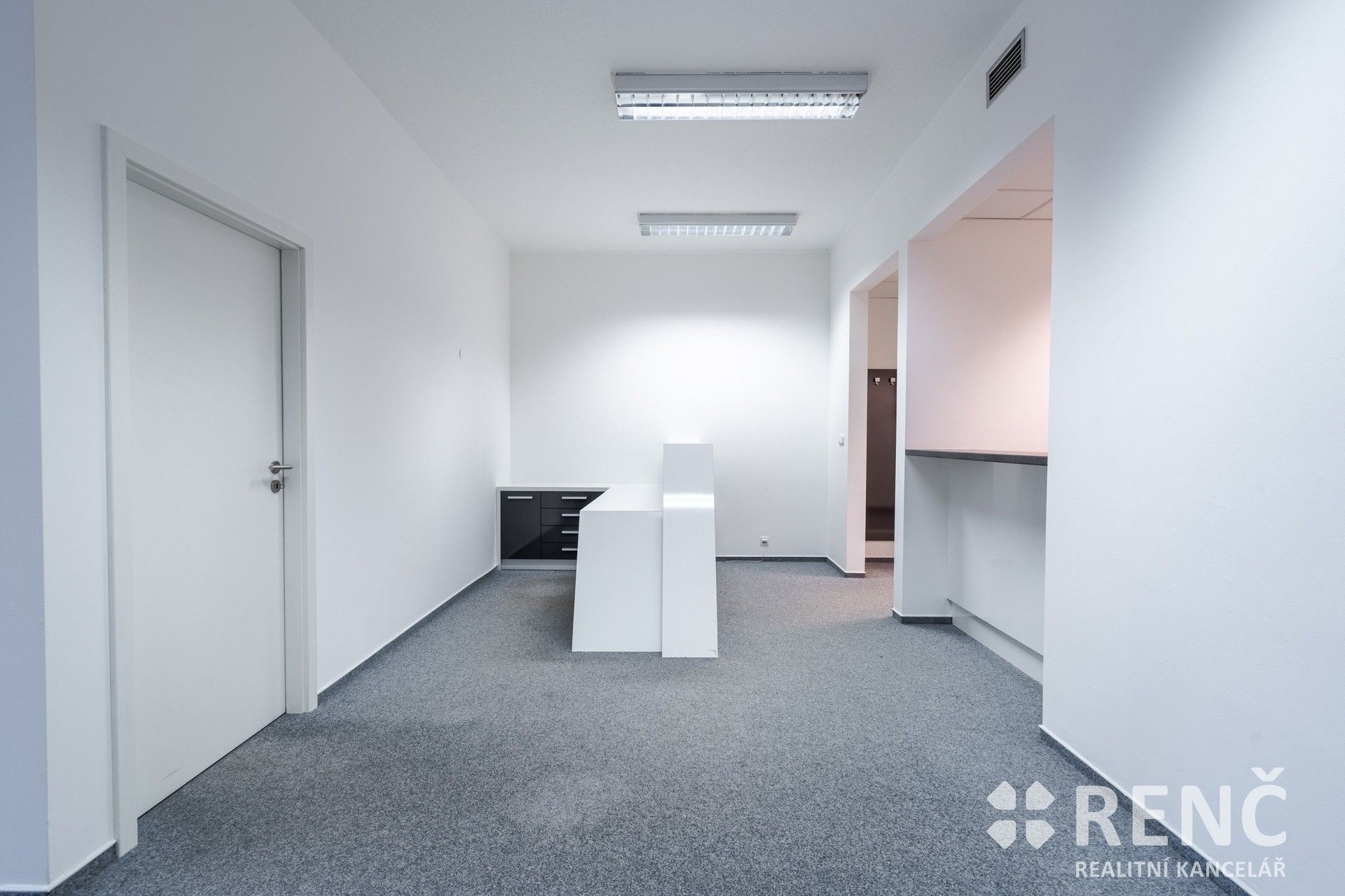 Prodej komerčního prostoru 70 m² - foto 8