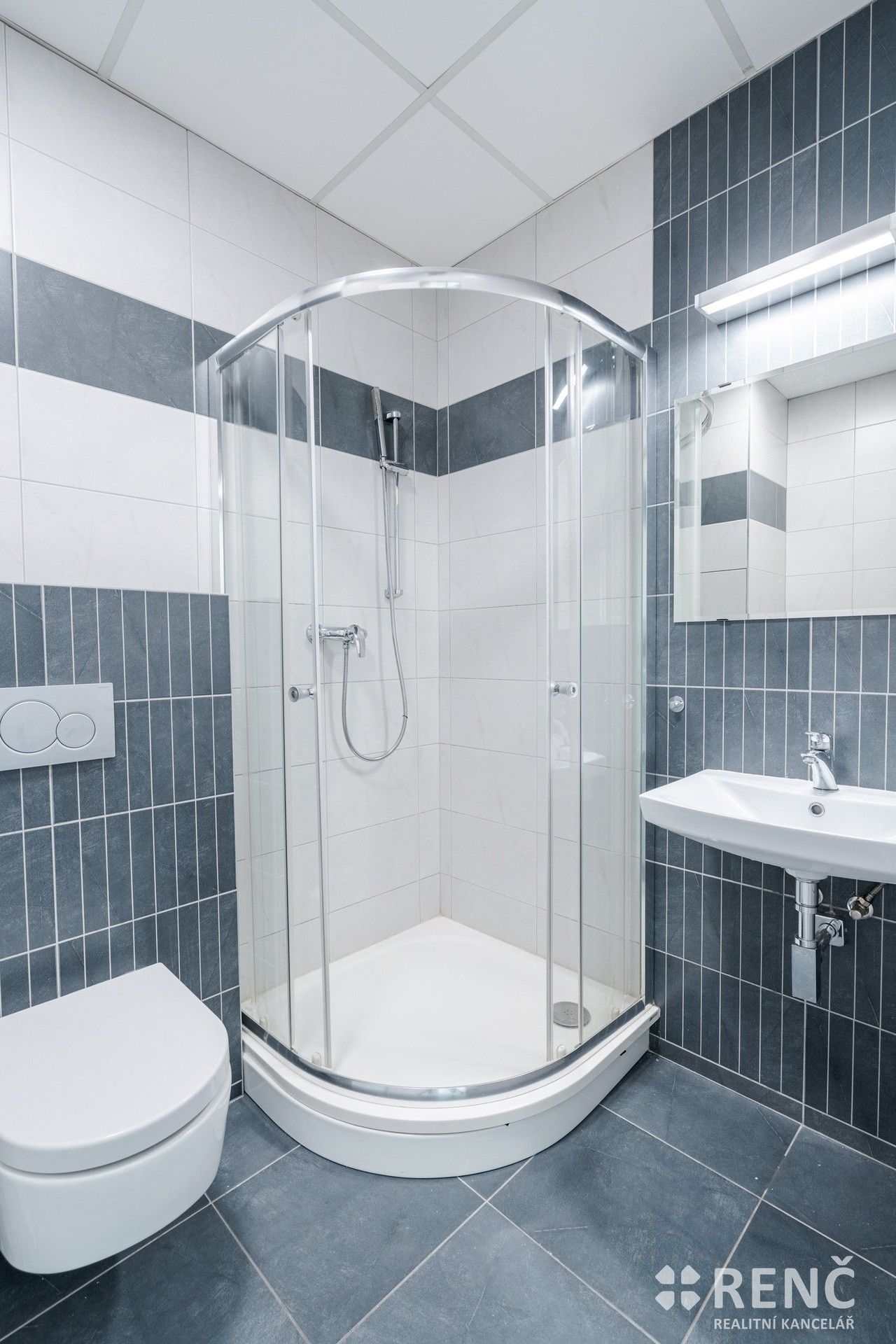 Prodej komerčního prostoru 70 m² - foto 17