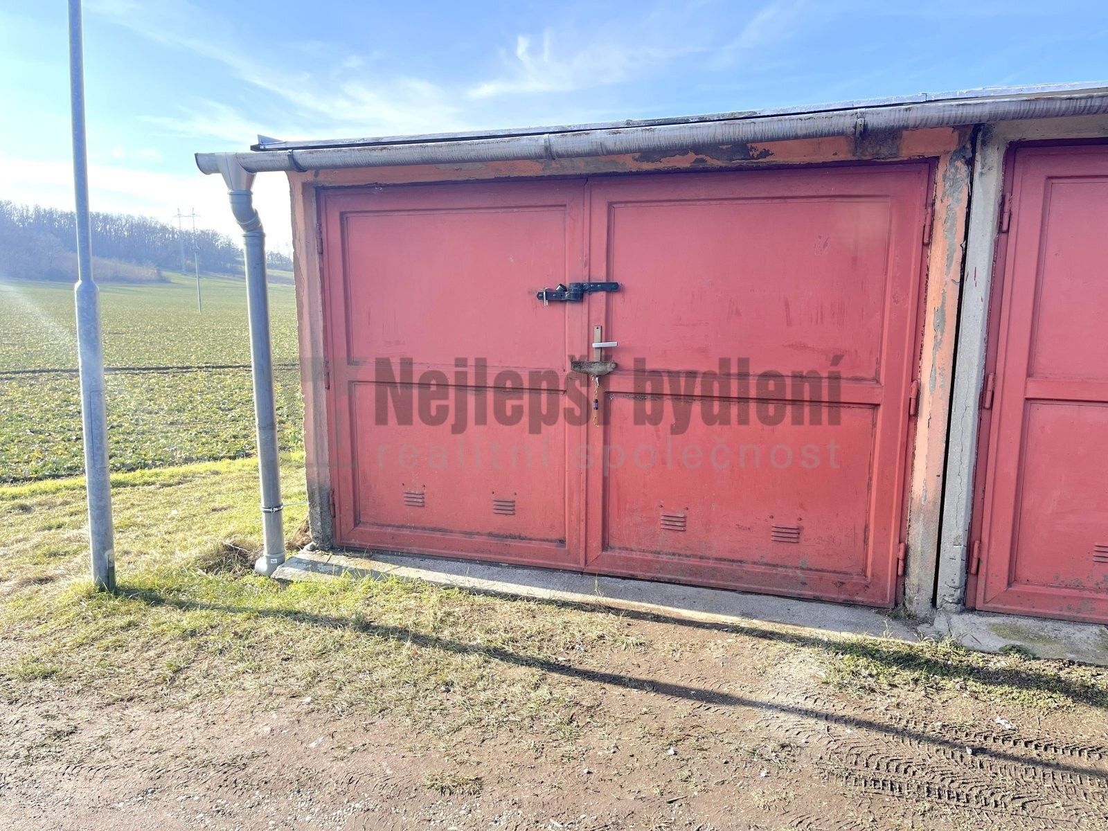 Prodej nemovitosti 18 m² - foto 2