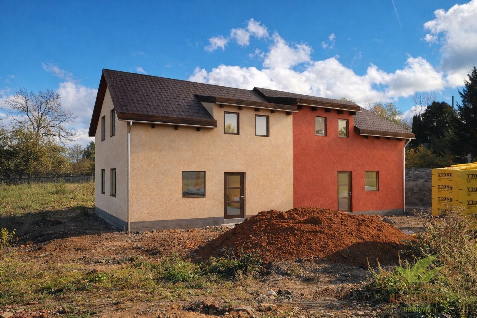 Prodej domu 105 m² - foto 1