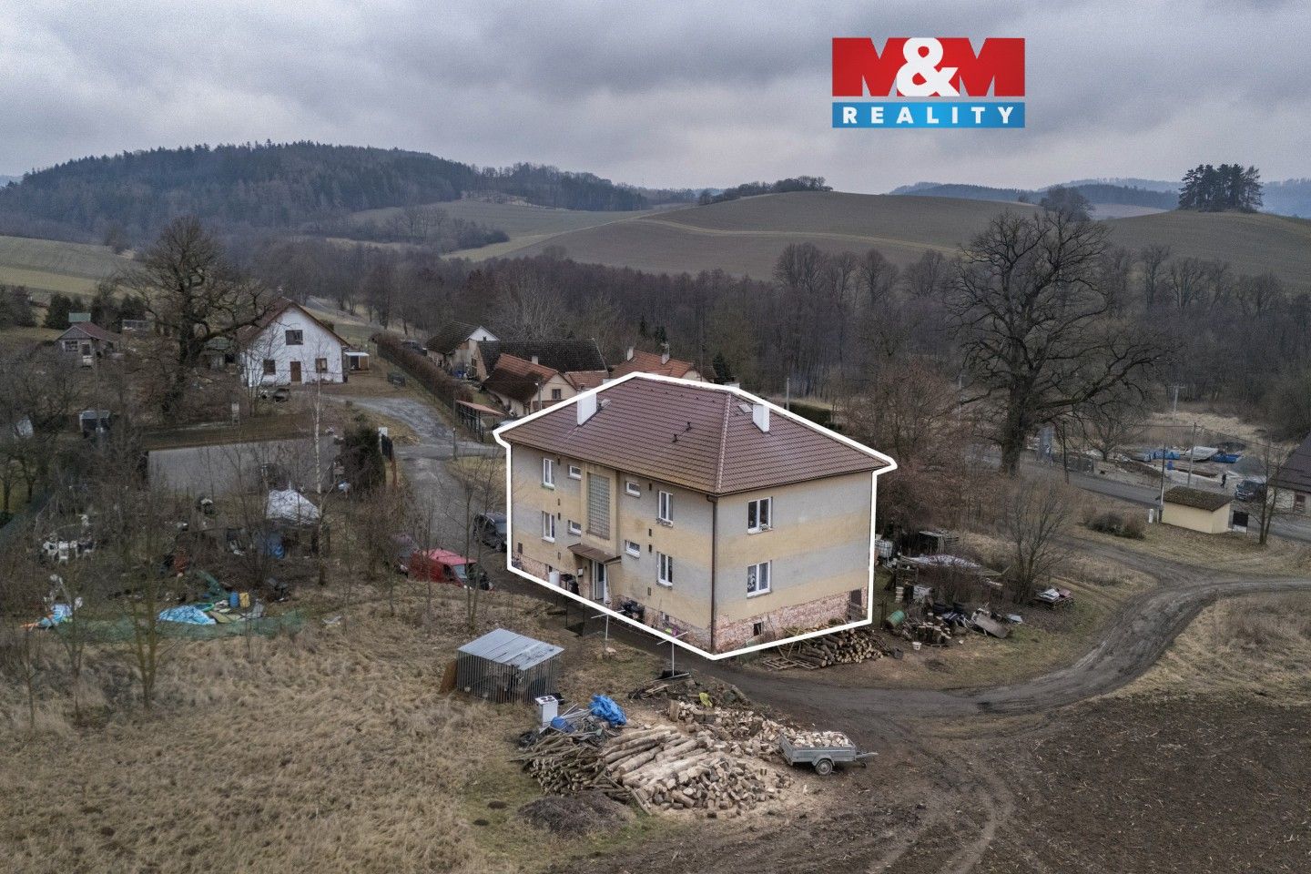 Prodej domu 252 m² - foto 1