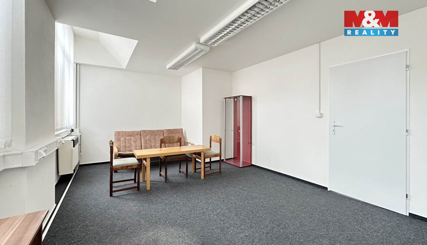 Pronájem komerčního prostoru 57 m² - foto 3