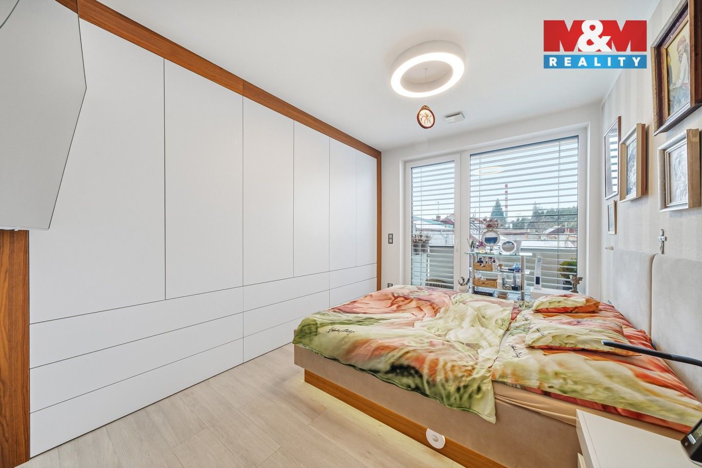 Prodej bytu 4+kk 103 m² - foto 3