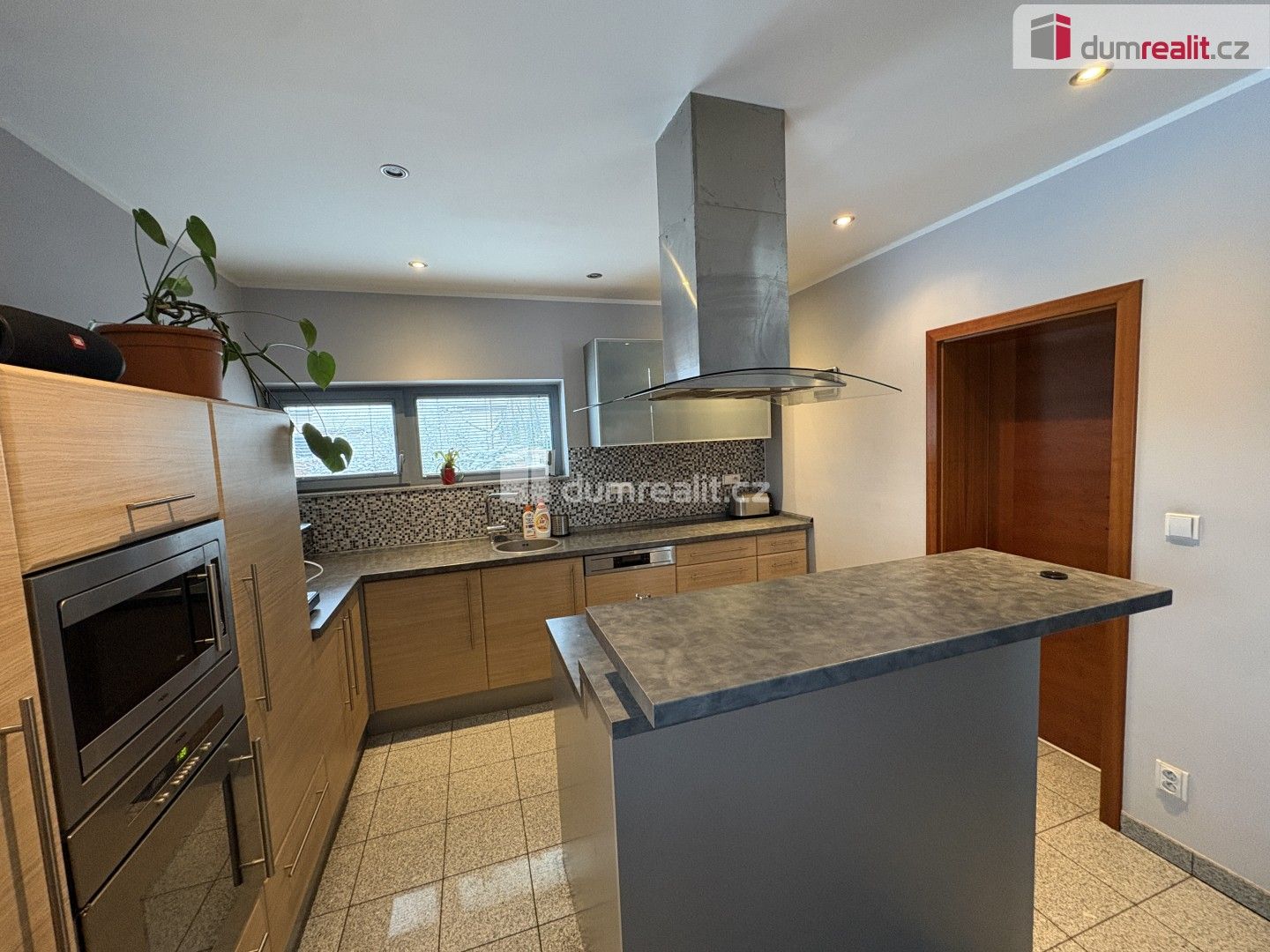 Prodej domu 208 m² - foto 3