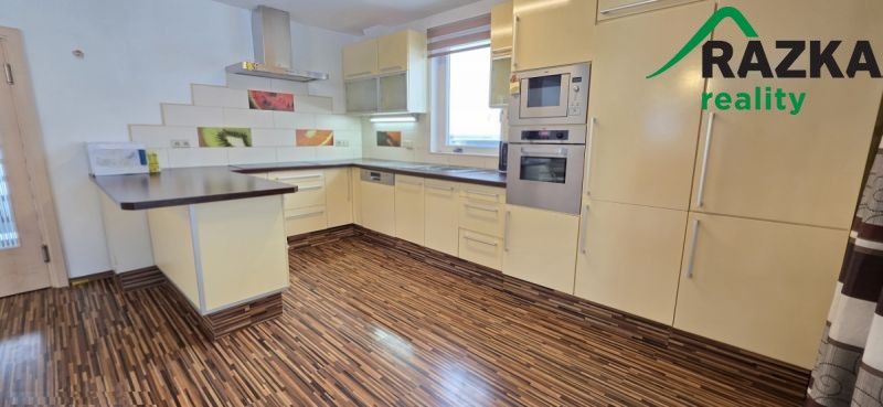 Prodej bytu 5+kk 189 m² - foto 3