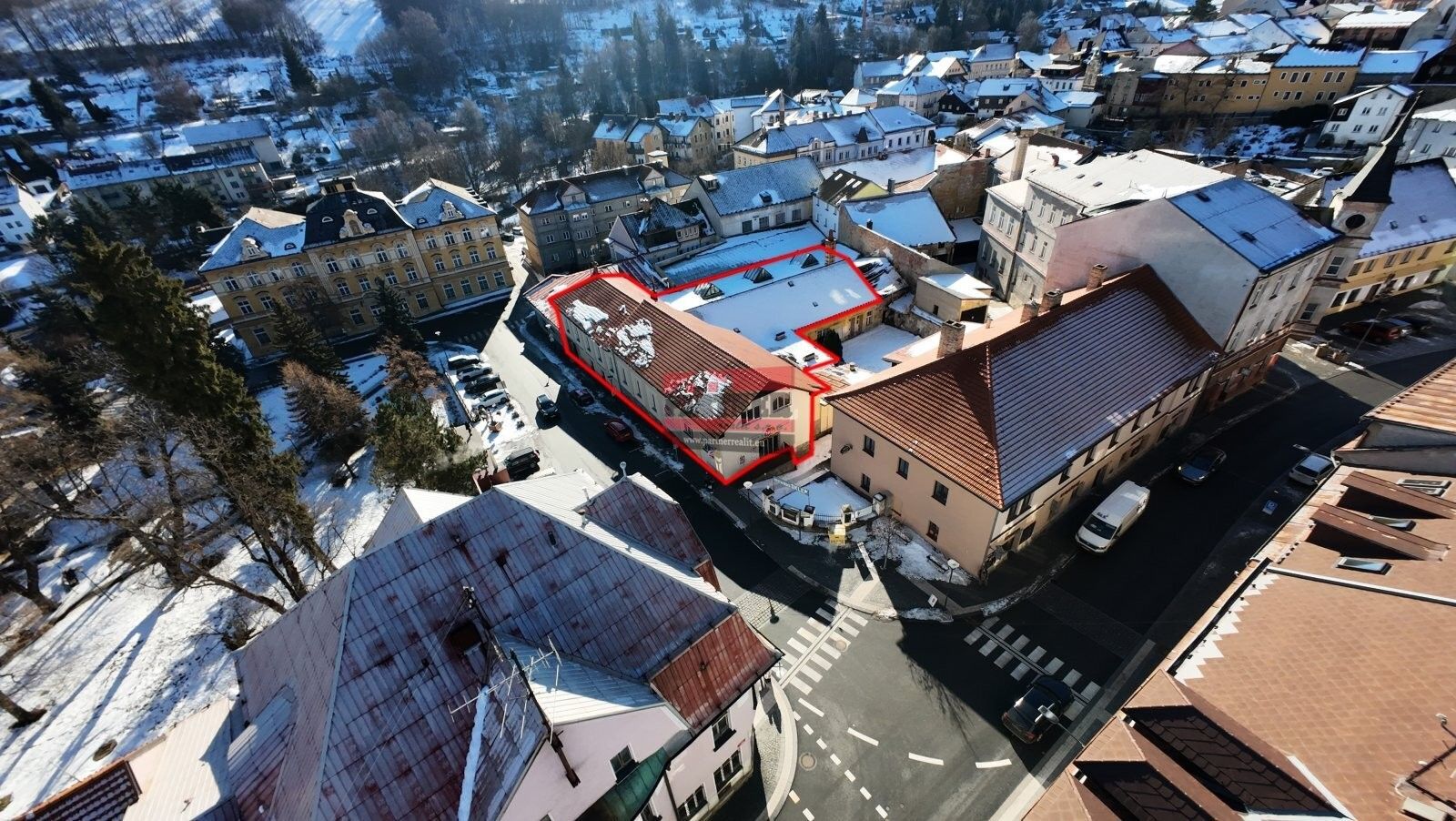 Prodej komerčního prostoru 920 m² - foto 5