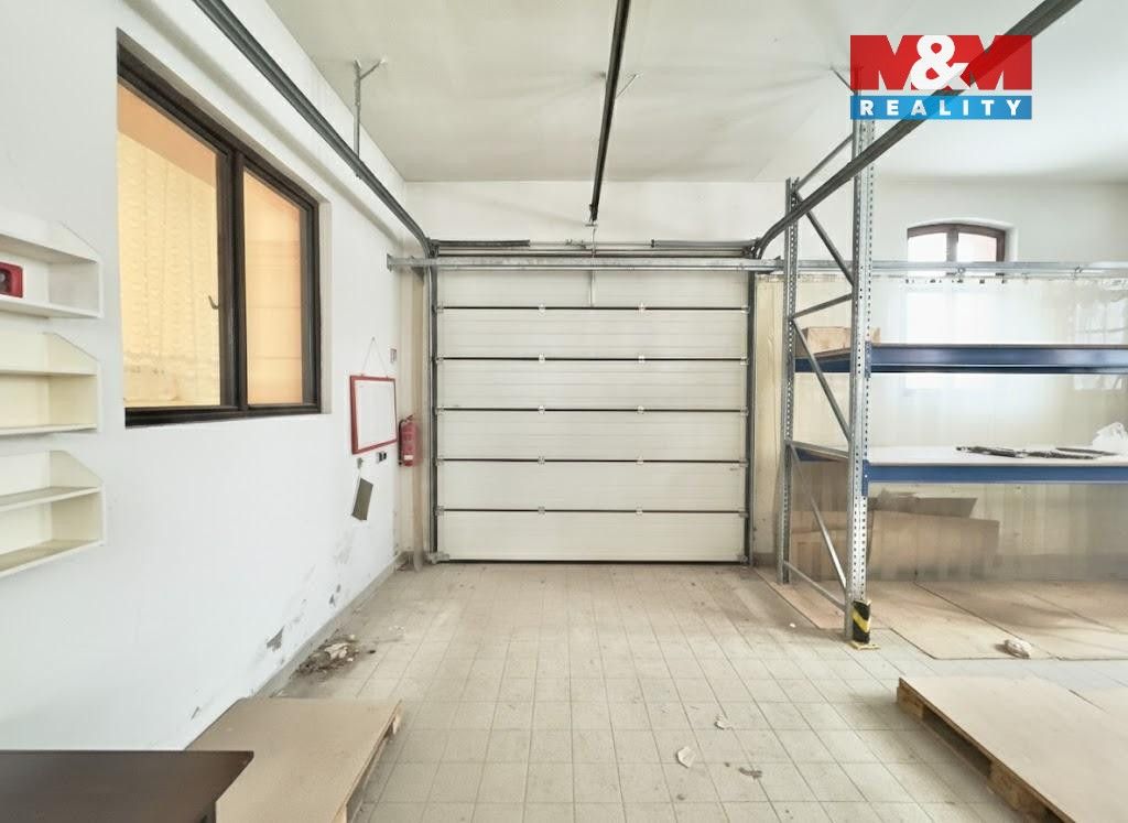 Prodej komerčního prostoru 500 m² - foto 12
