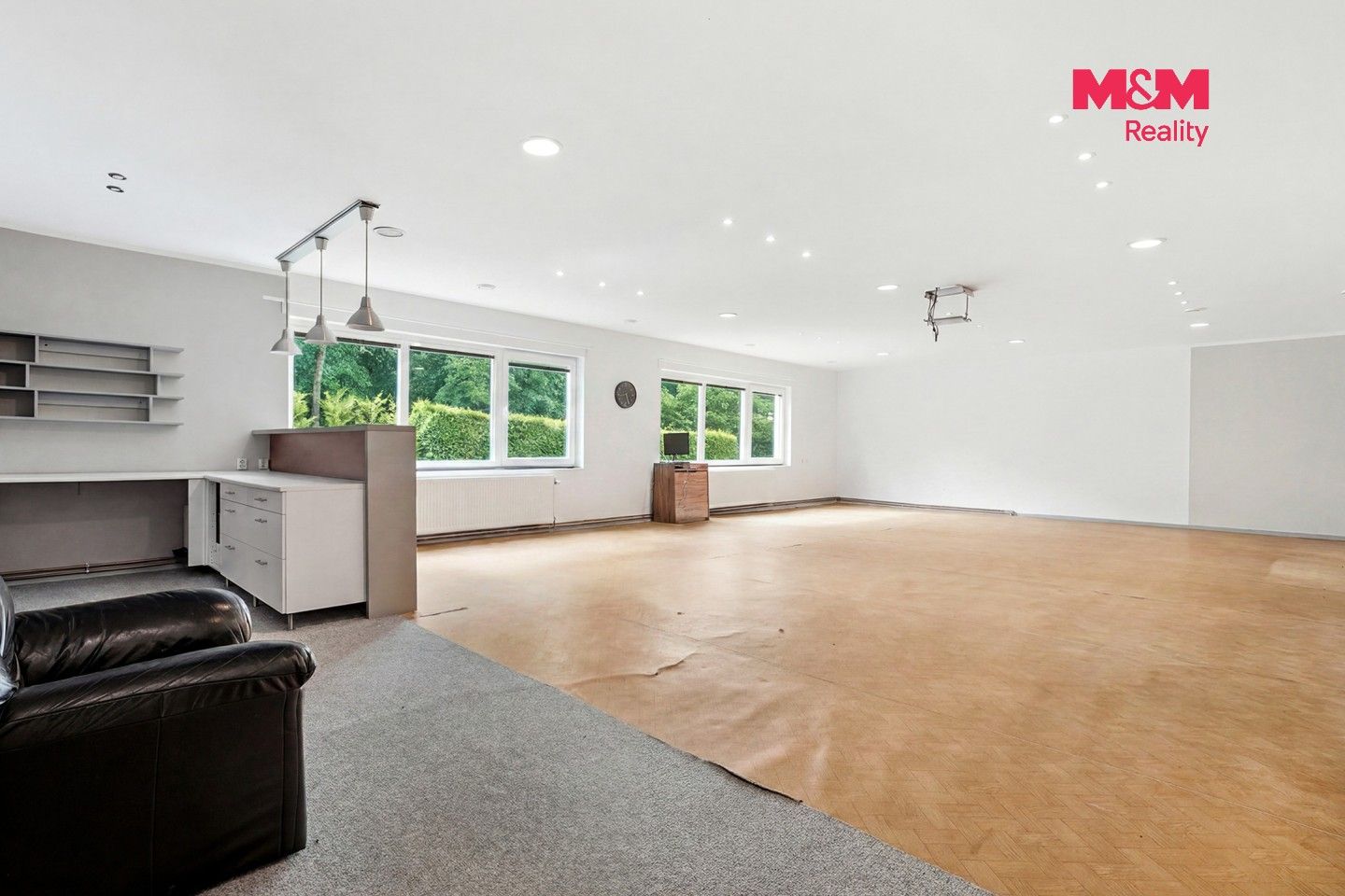 Prodej domu 220 m² - foto 2