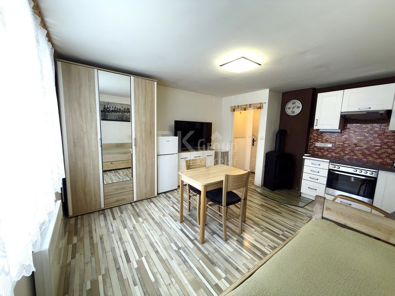 Prodej bytu 1+kk 27 m² - foto 3