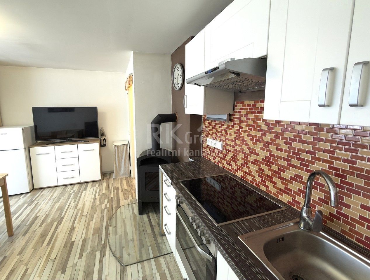 Prodej bytu 1+kk 27 m² - foto 9