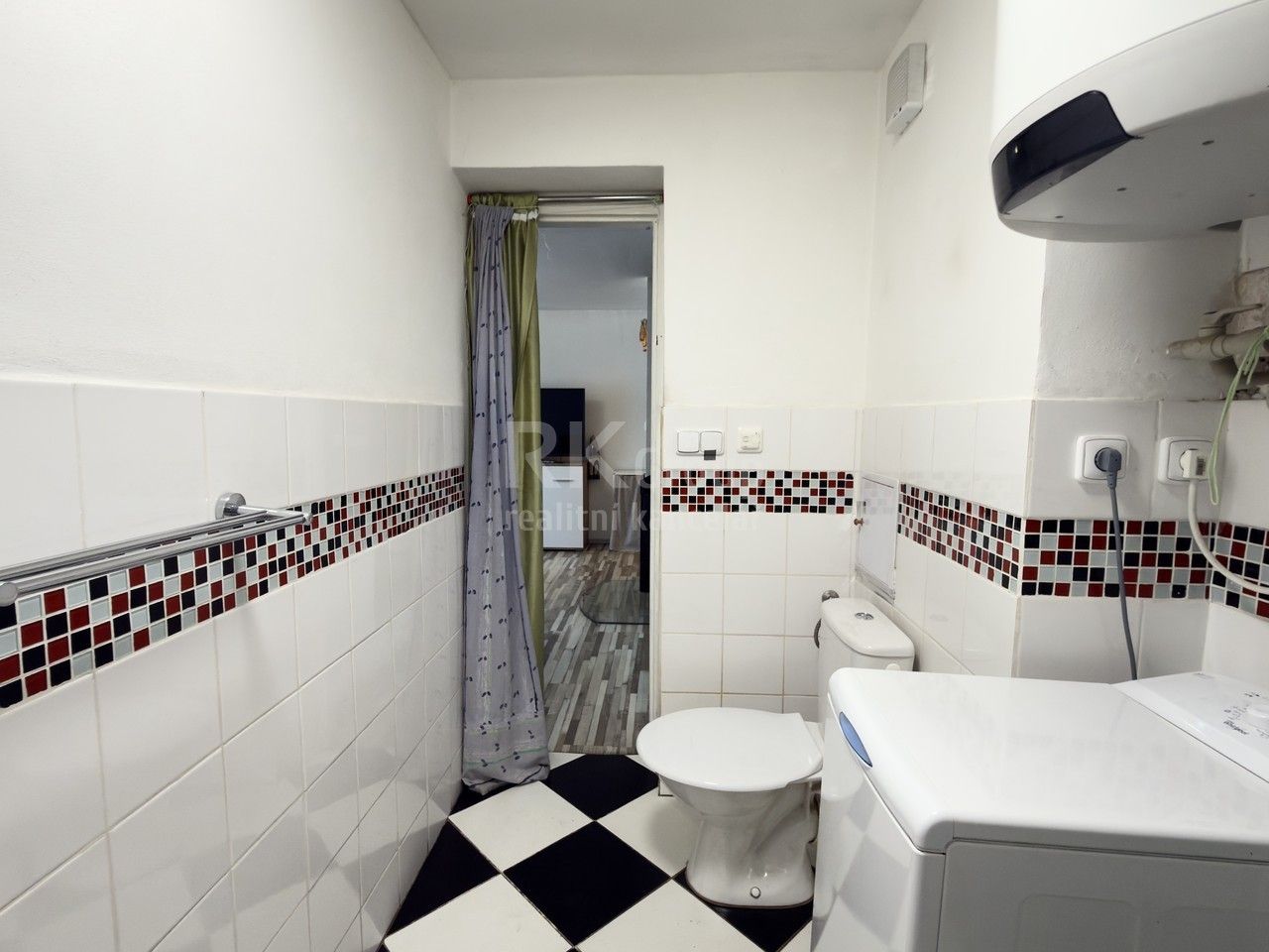 Prodej bytu 1+kk 27 m² - foto 13