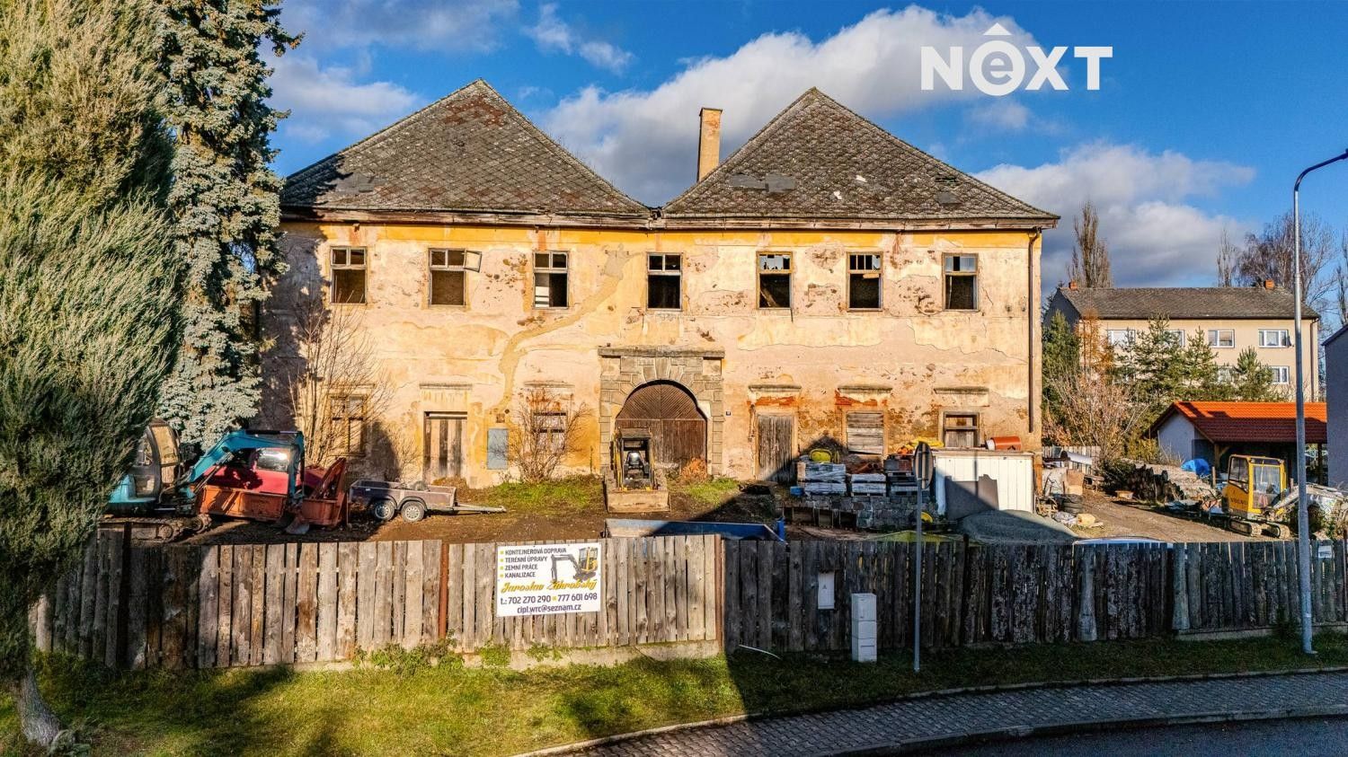 Prodej nemovitosti 800 m² - foto 4