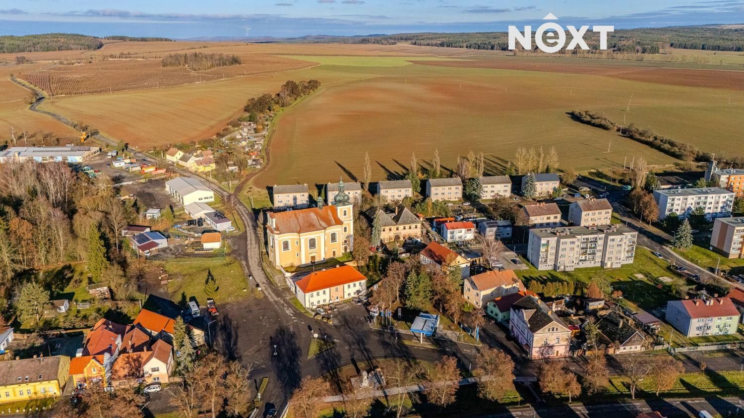 Prodej nemovitosti 800 m² - foto 12
