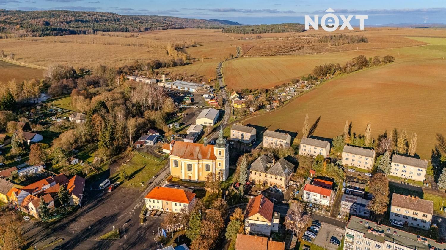Prodej nemovitosti 800 m² - foto 11