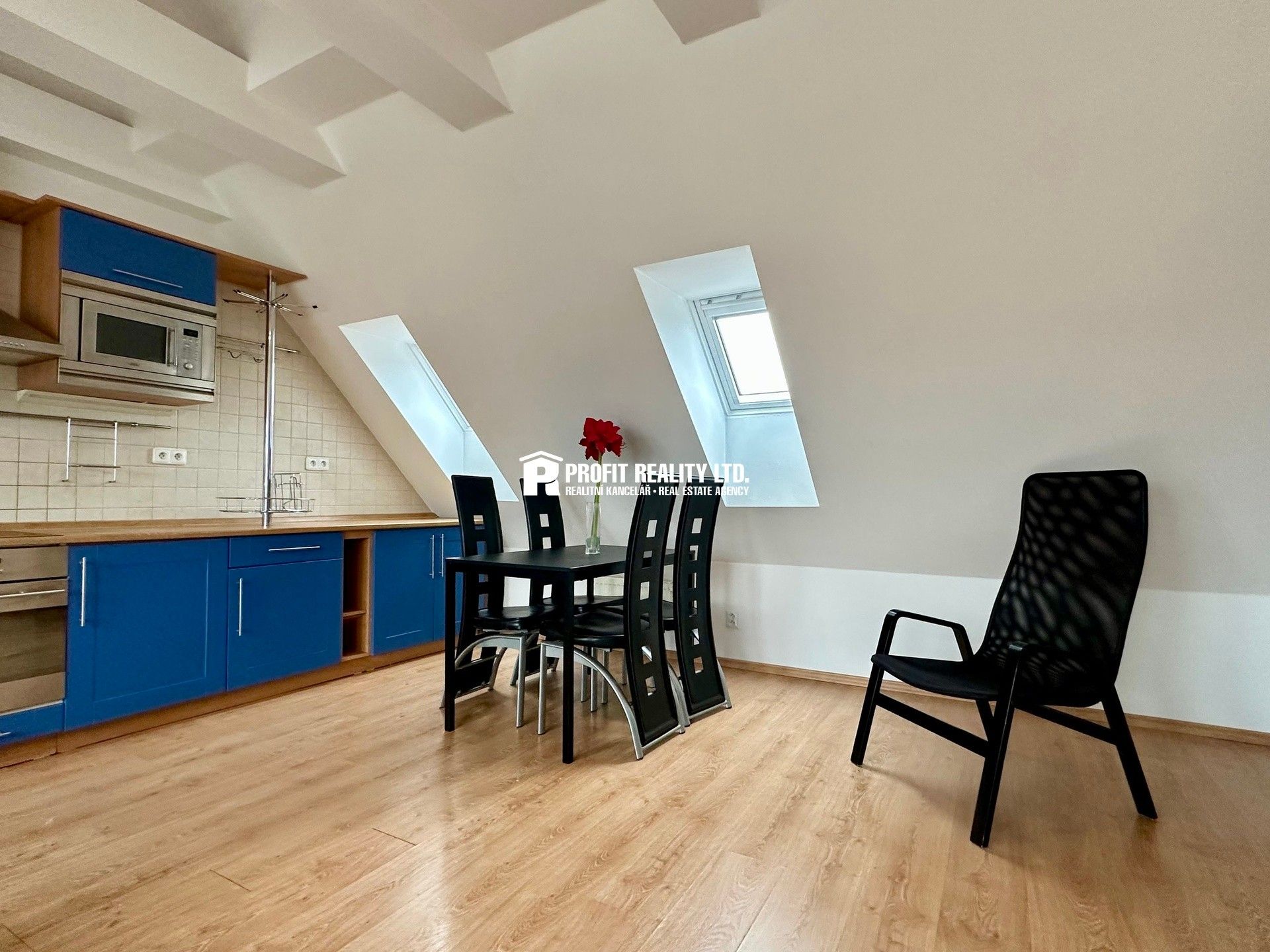Prodej bytu 2+kk 57 m² - foto 4