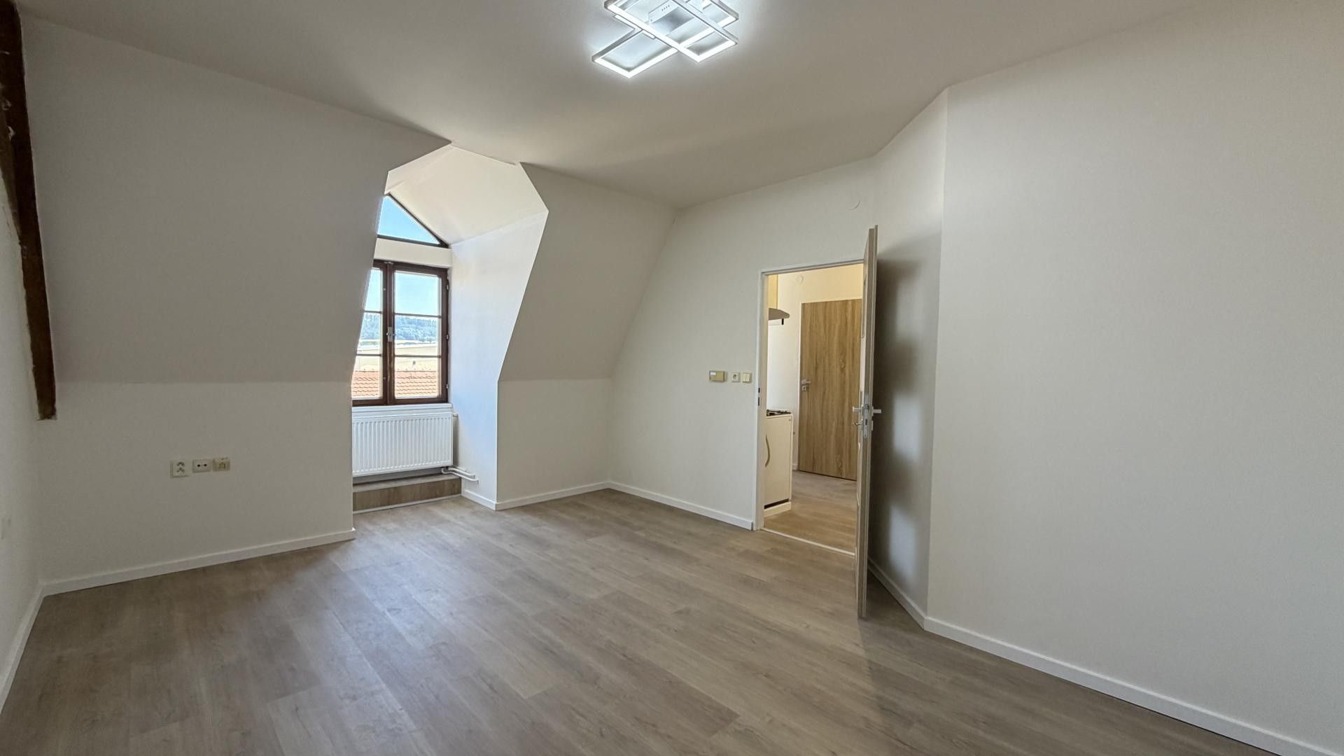 Prodej bytu 1+1 33 m² - foto 6