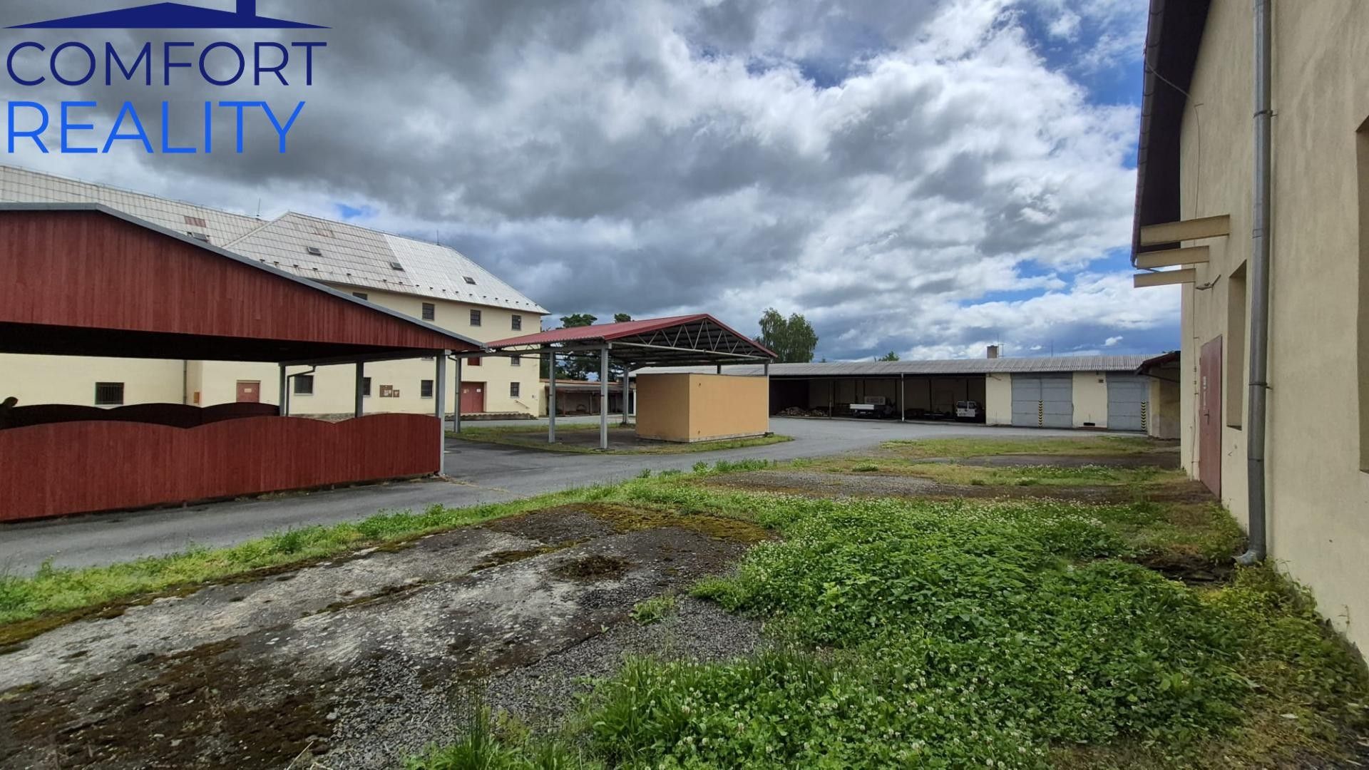 Prodej nemovitosti 1900 m² - foto 3