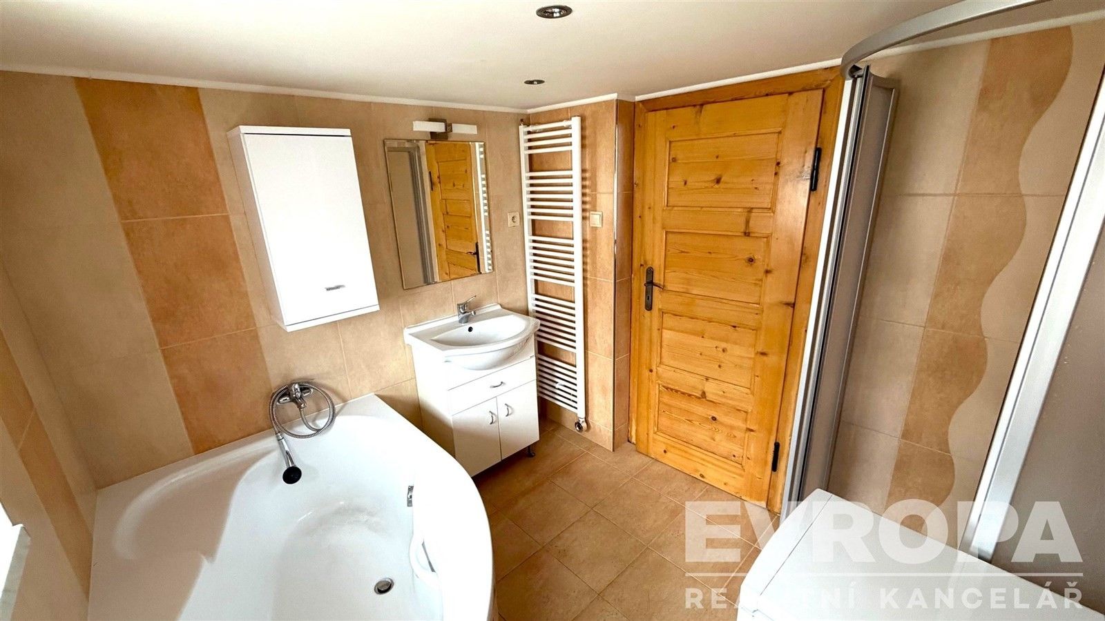 Prodej bytu 2+kk 35 m² - foto 3