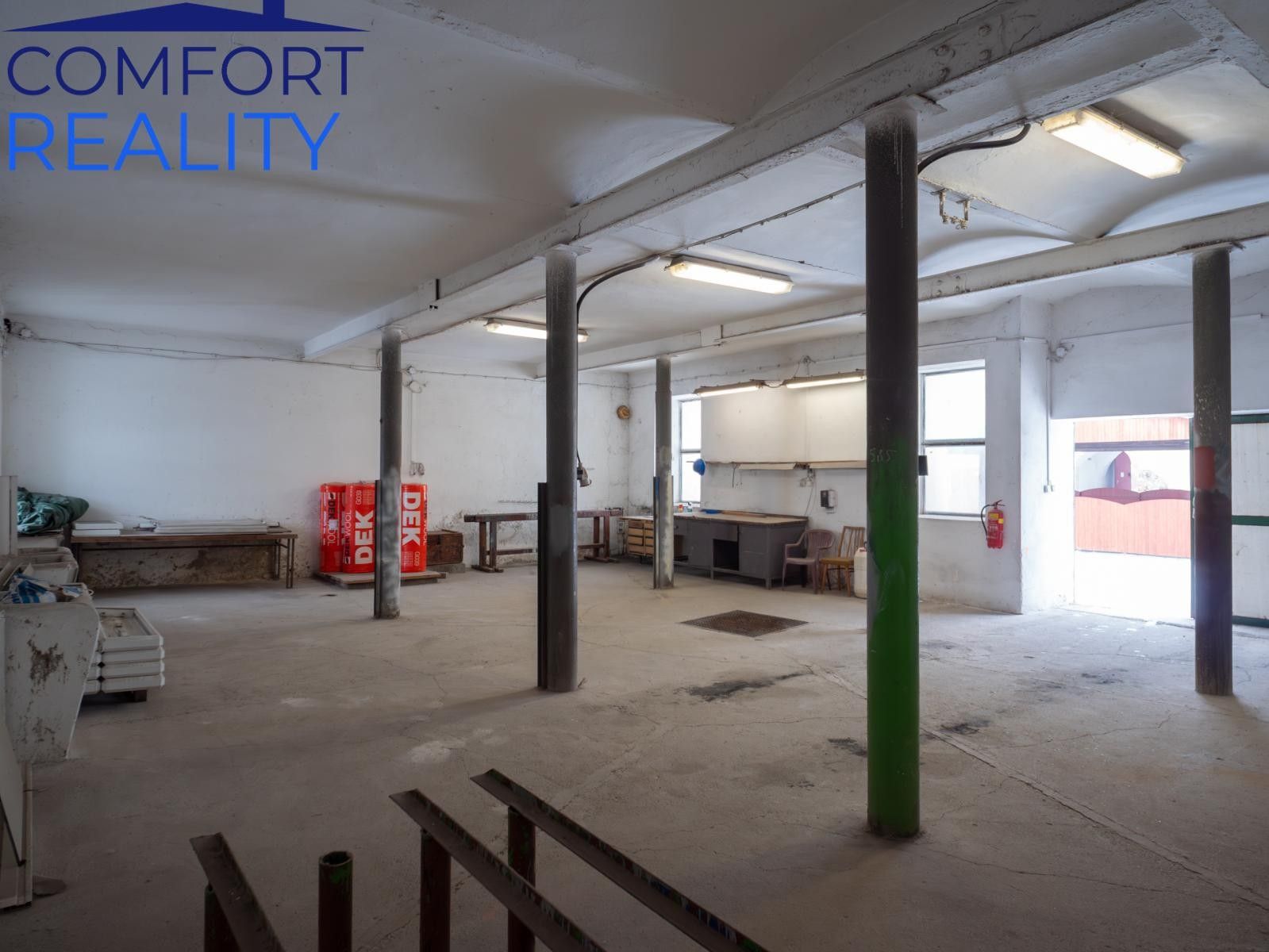 Prodej nemovitosti 1900 m² - foto 14