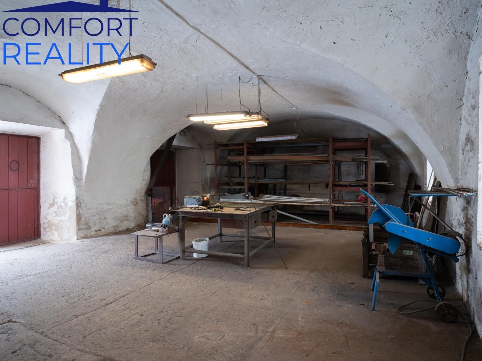 Prodej nemovitosti 1900 m² - foto 17