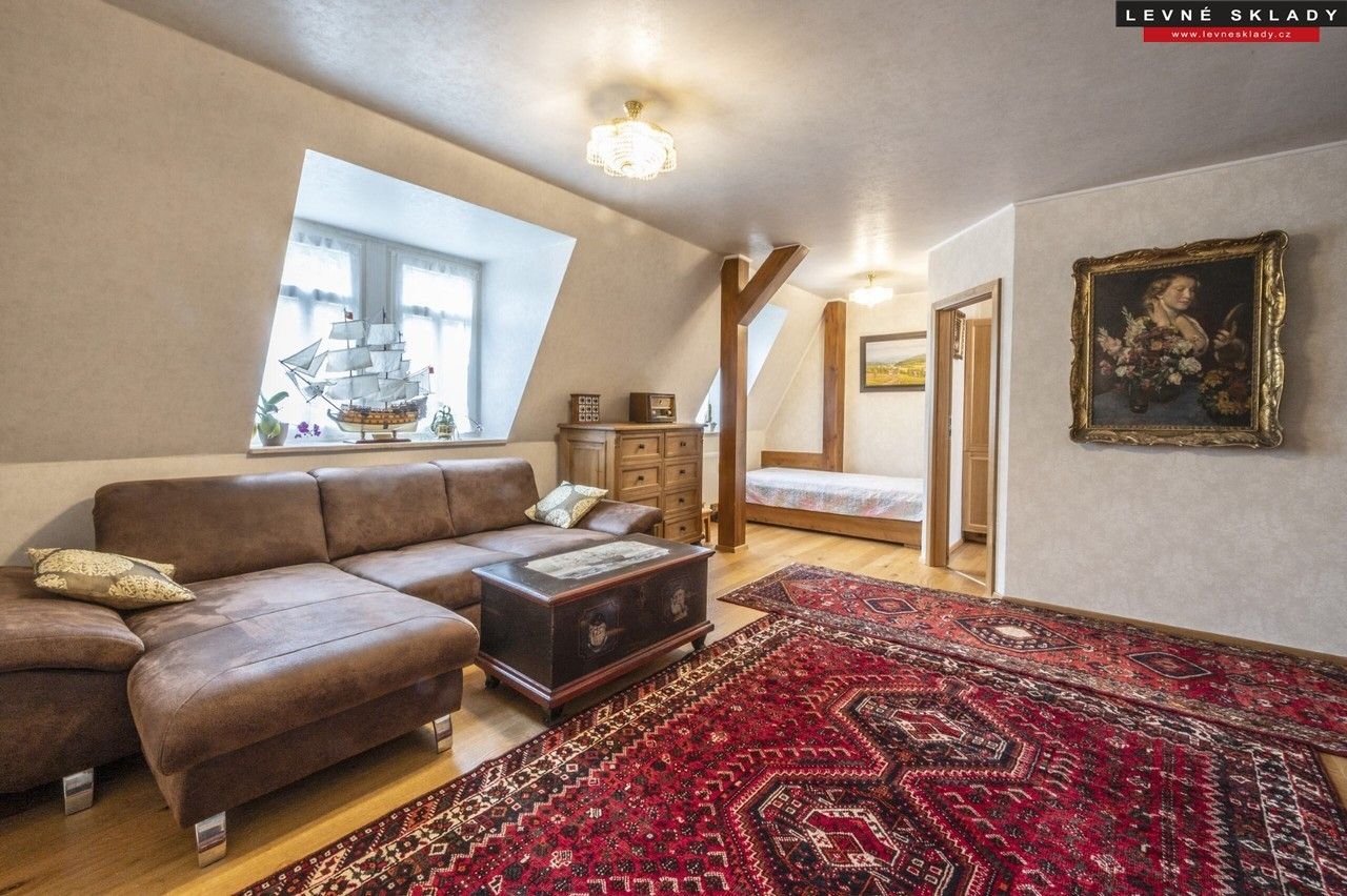 Prodej bytu 2+1 55 m² - foto 1