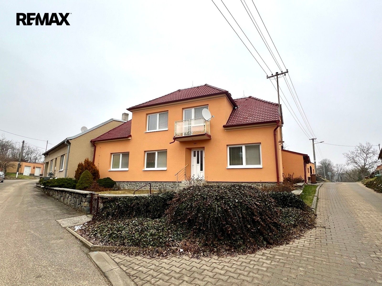 Prodej domu 90 m² - foto 2