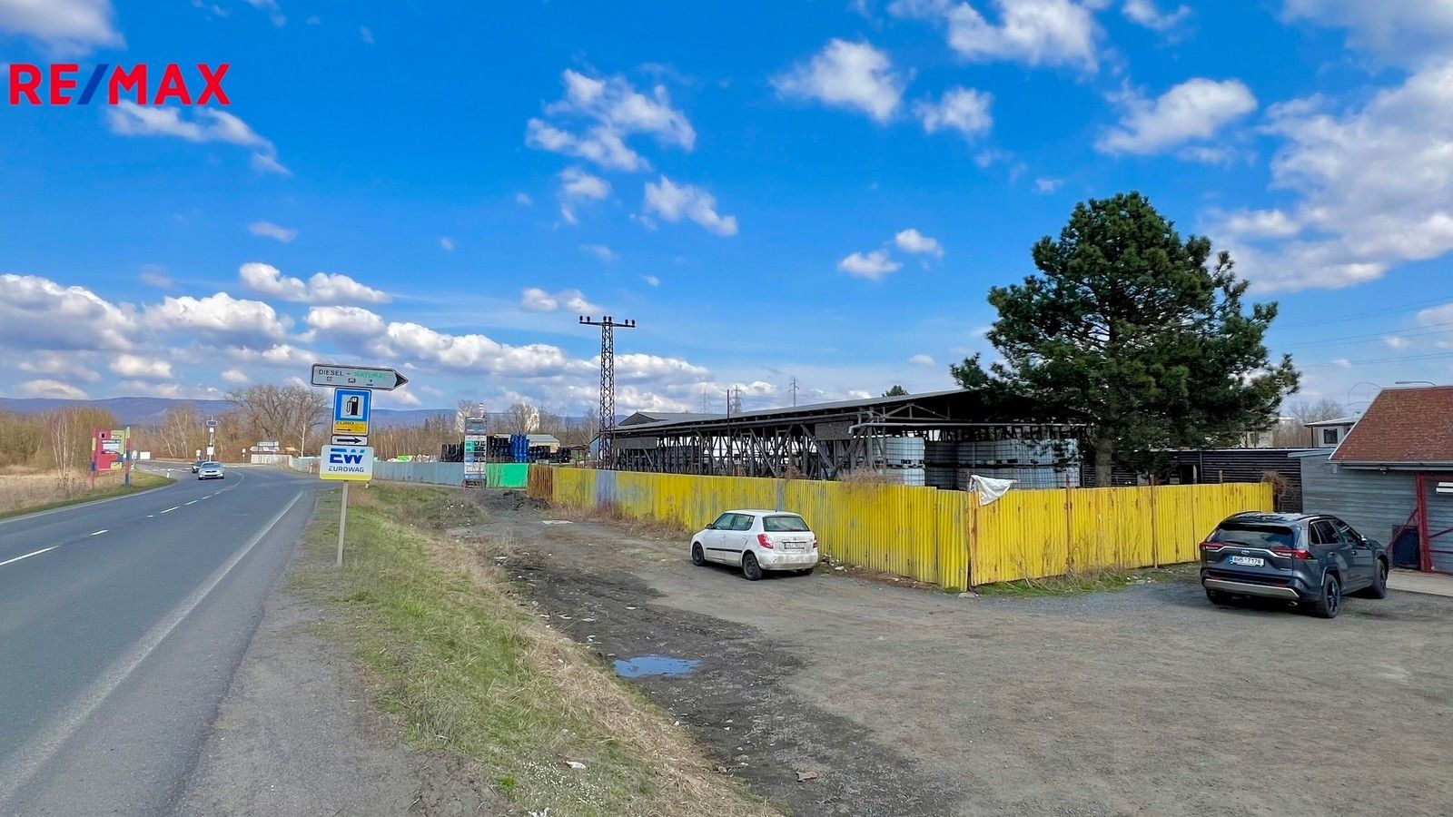 Prodej pozemku 5220 m² - foto 8