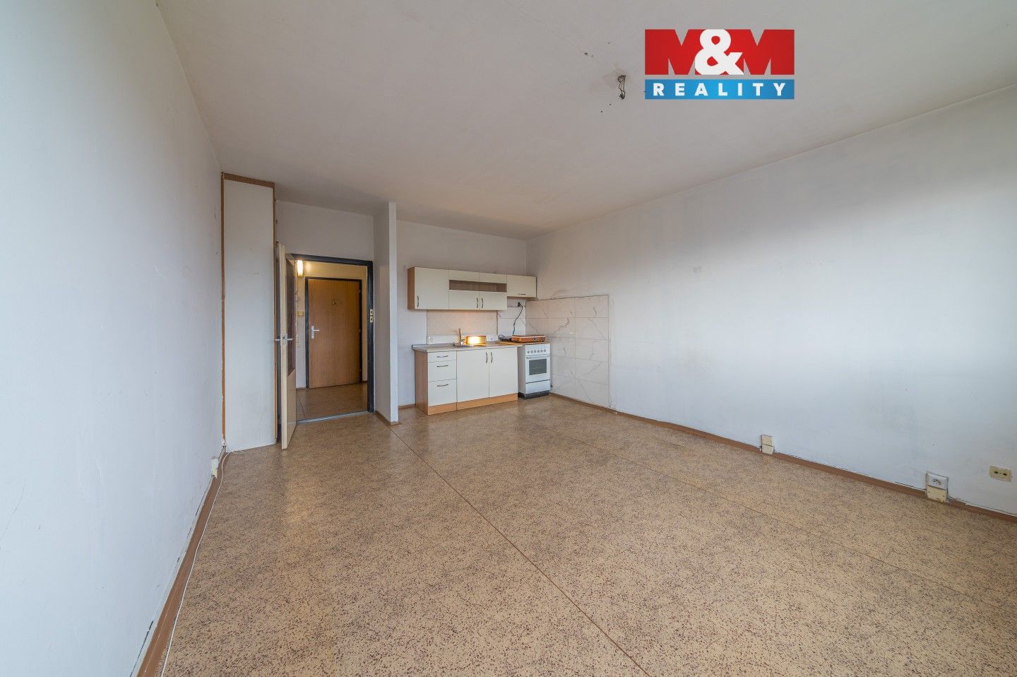 Pronájem bytu 1+kk 29 m² - foto 1