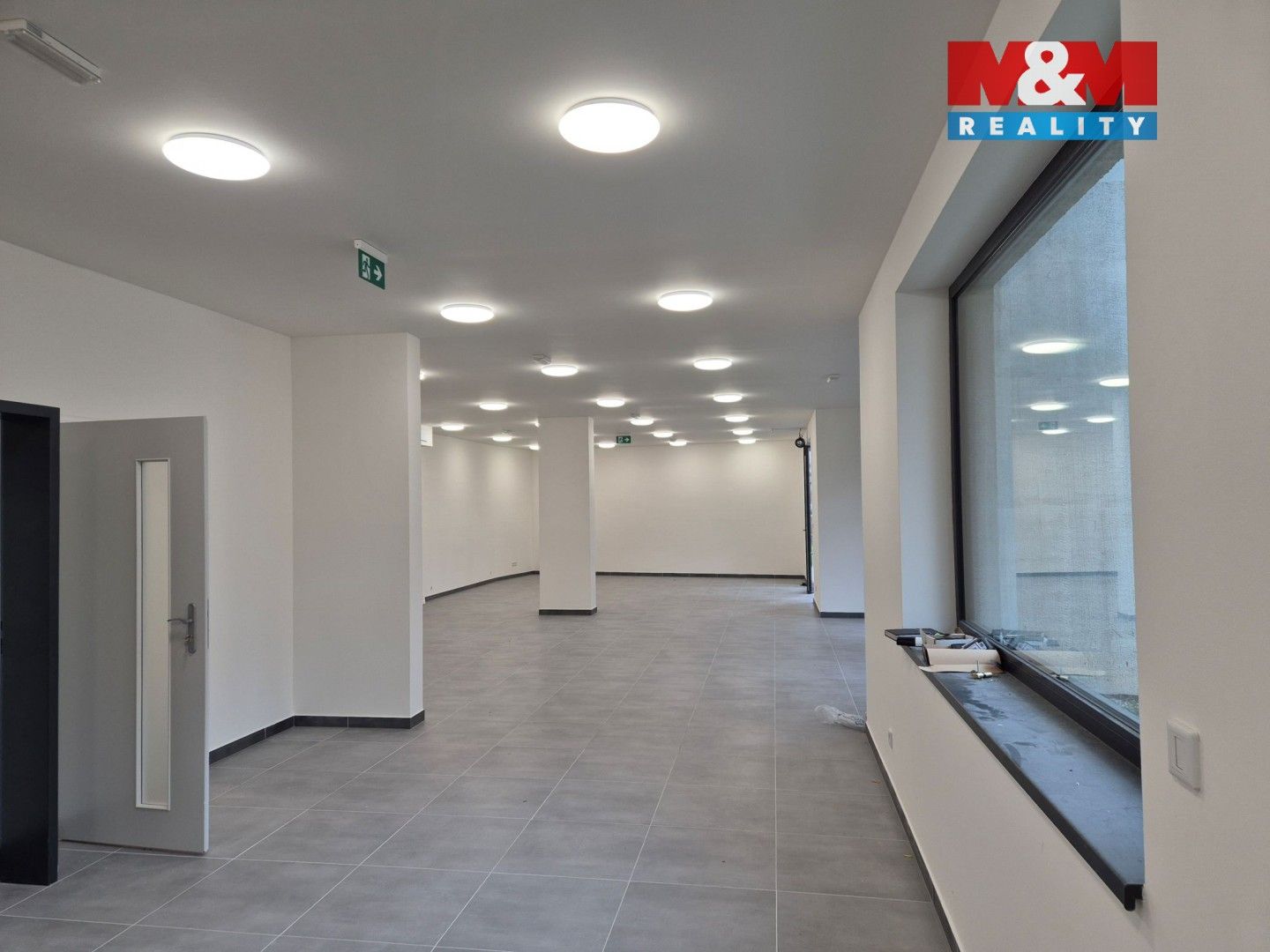 Pronájem komerčního prostoru 128 m² - foto 5