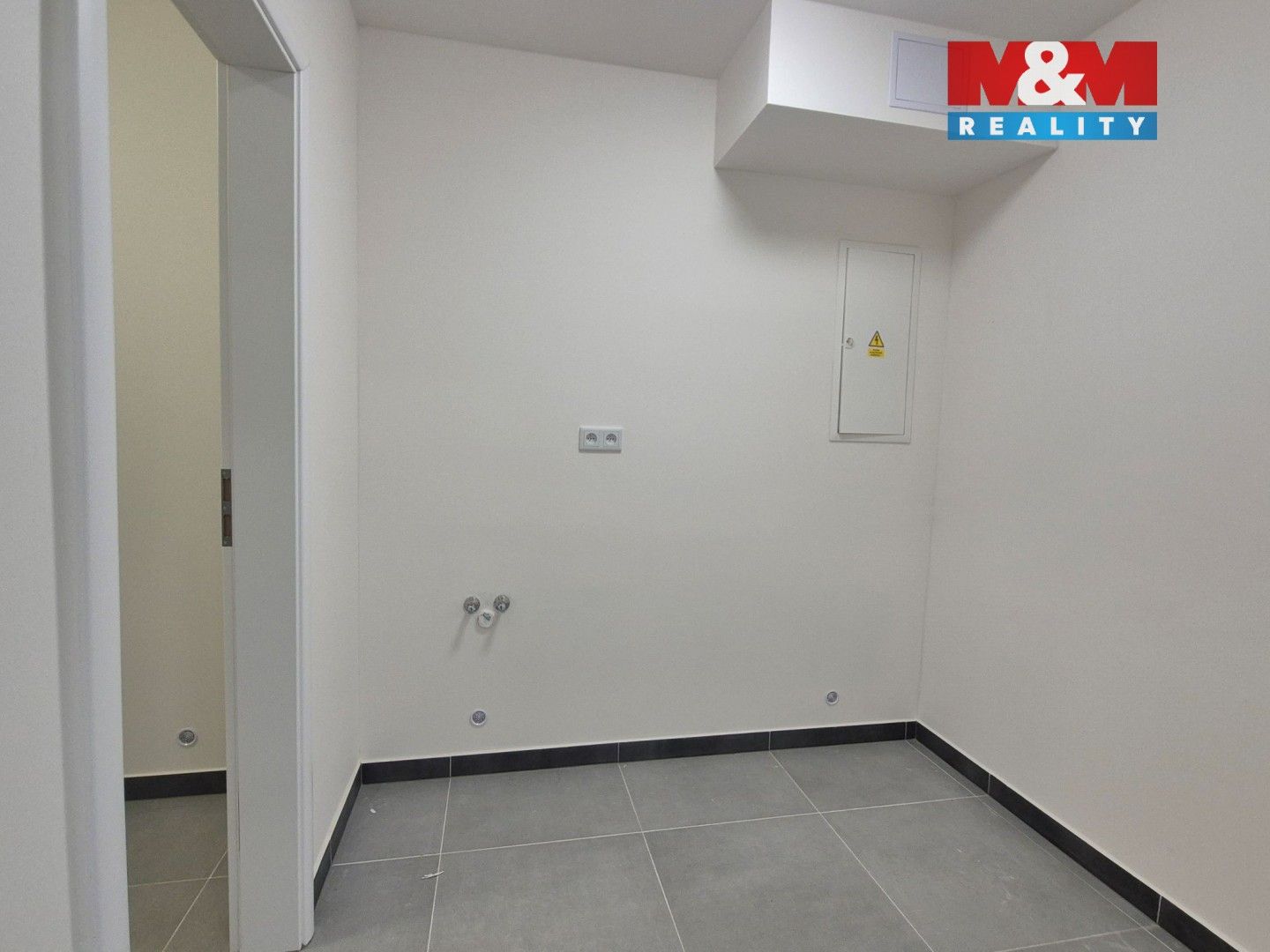 Pronájem komerčního prostoru 128 m² - foto 14