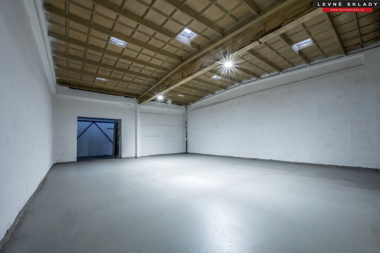 Pronájem komerčního prostoru 360 m² - foto 2